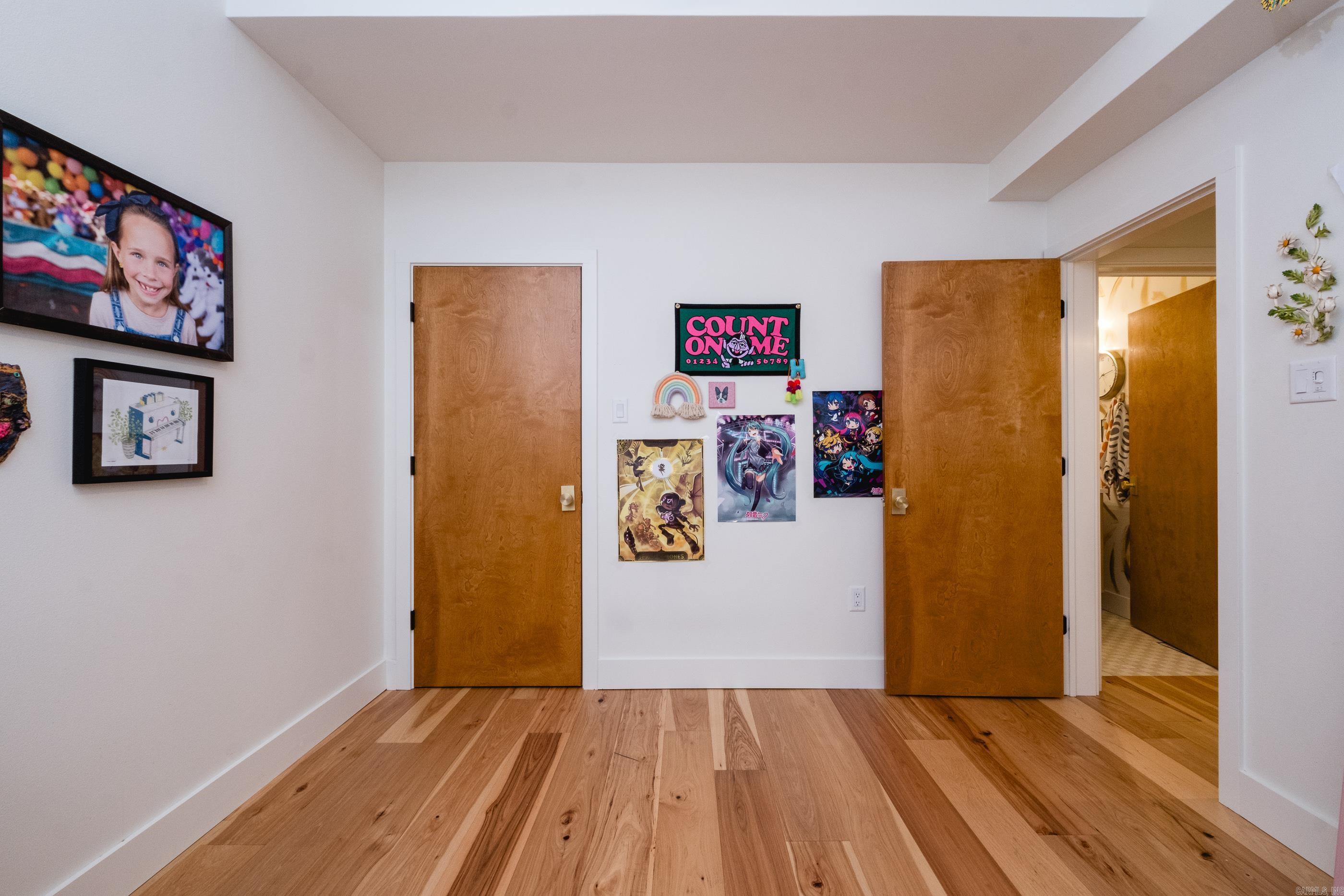 KINGWOOD PLACE - Residential