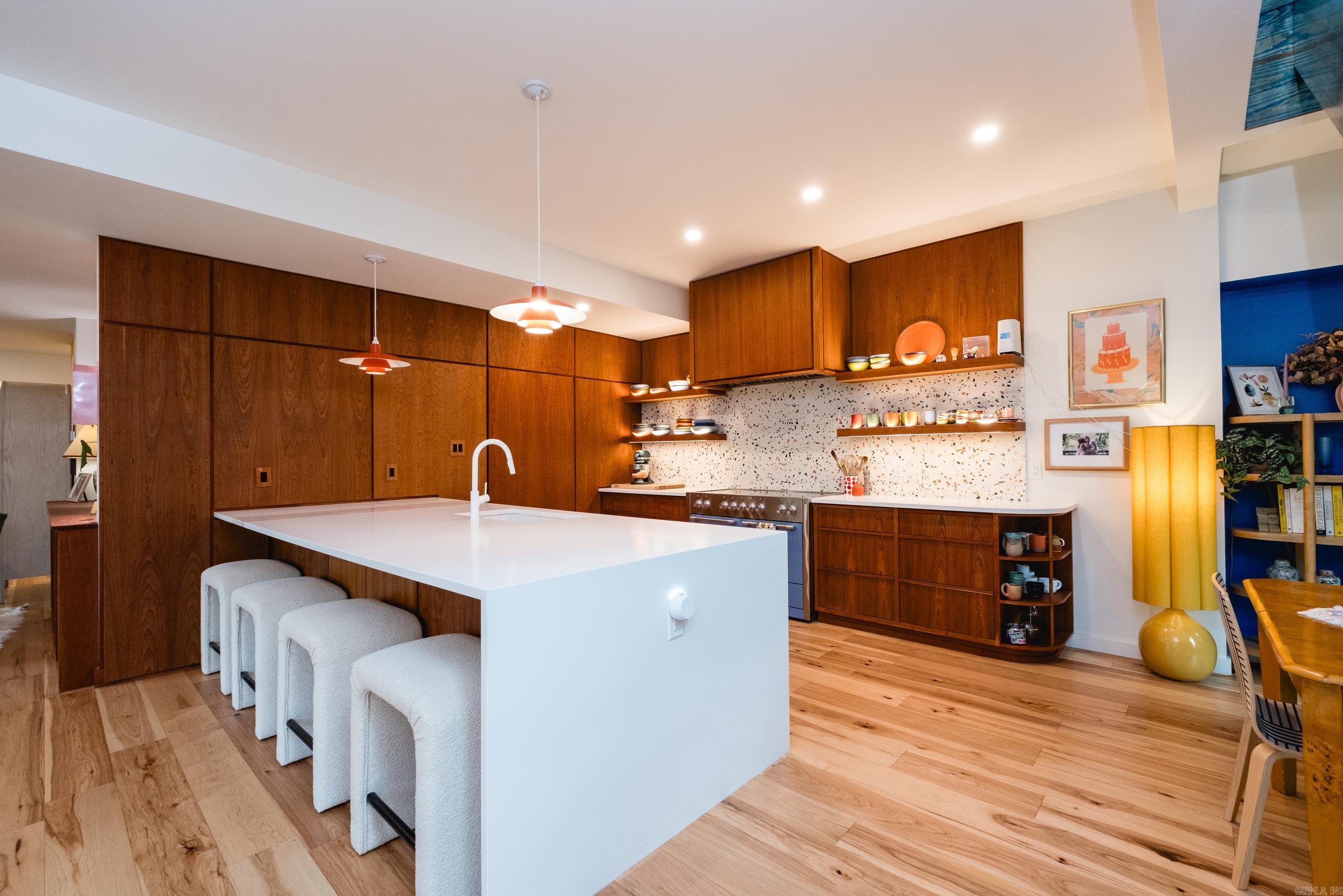 KINGWOOD PLACE - Residential