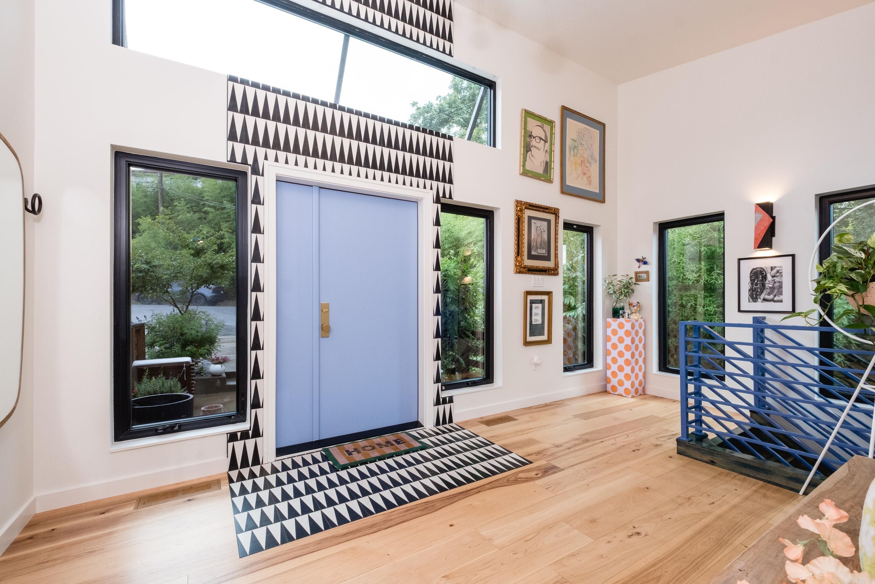KINGWOOD PLACE - Residential