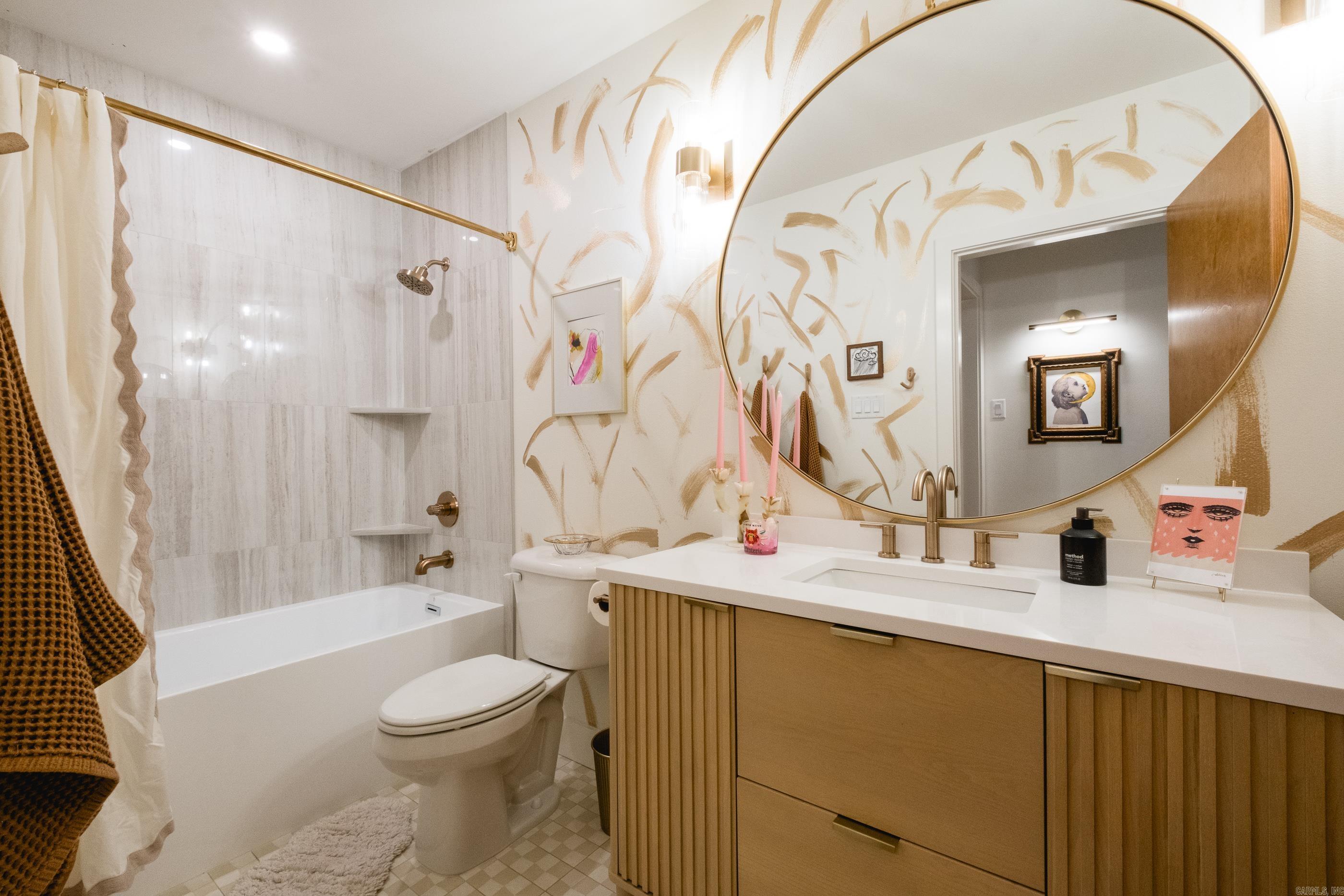 KINGWOOD PLACE - Residential