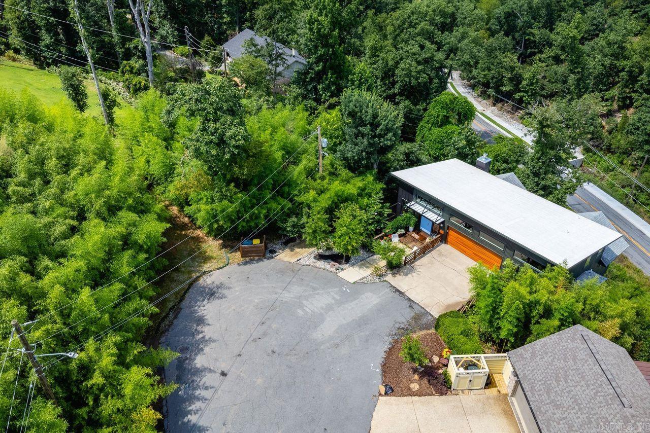 KINGWOOD PLACE - Residential