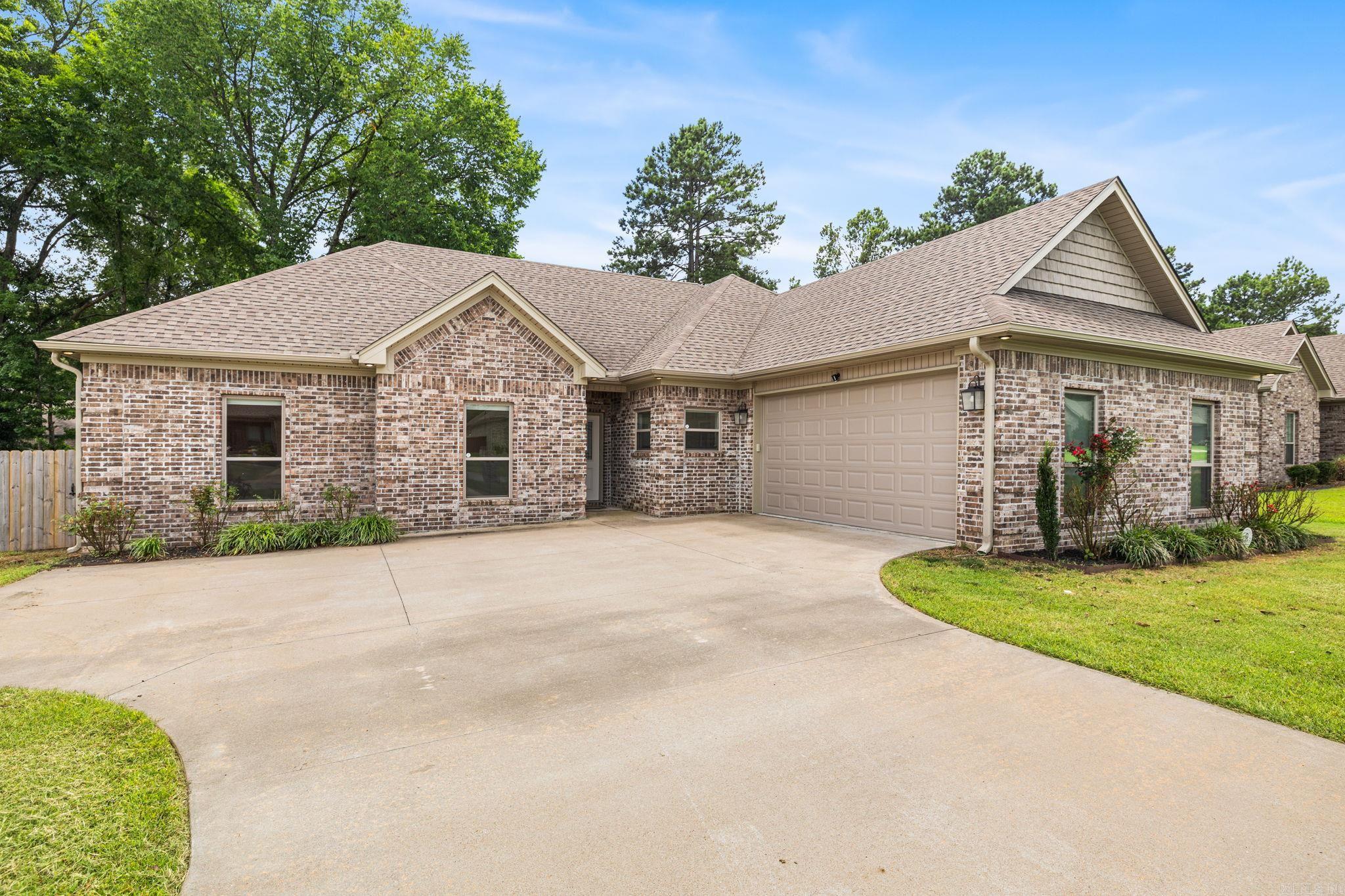 HIDDEN VALLEY ESTATES - Residential