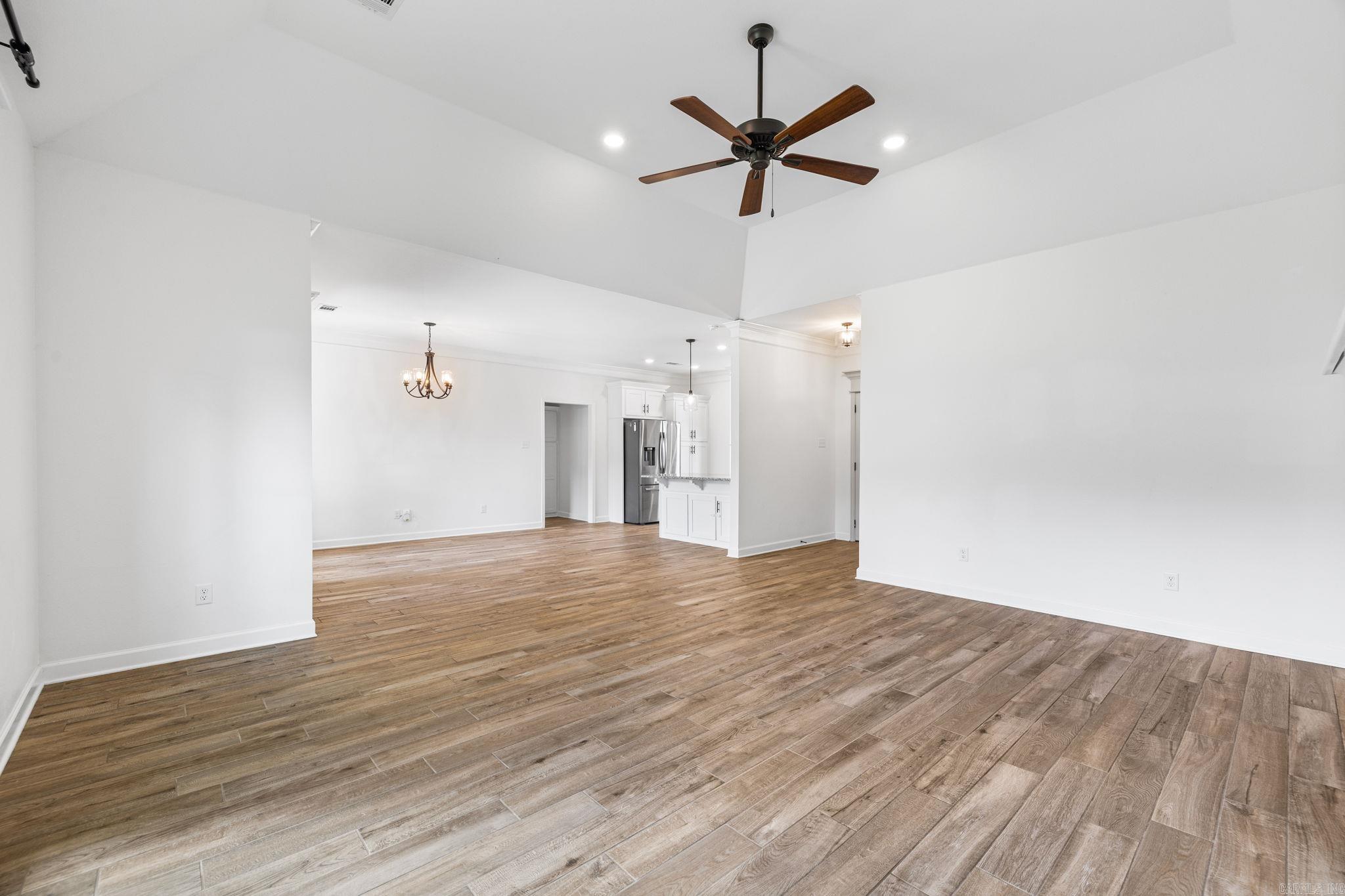 HIDDEN VALLEY ESTATES - Residential
