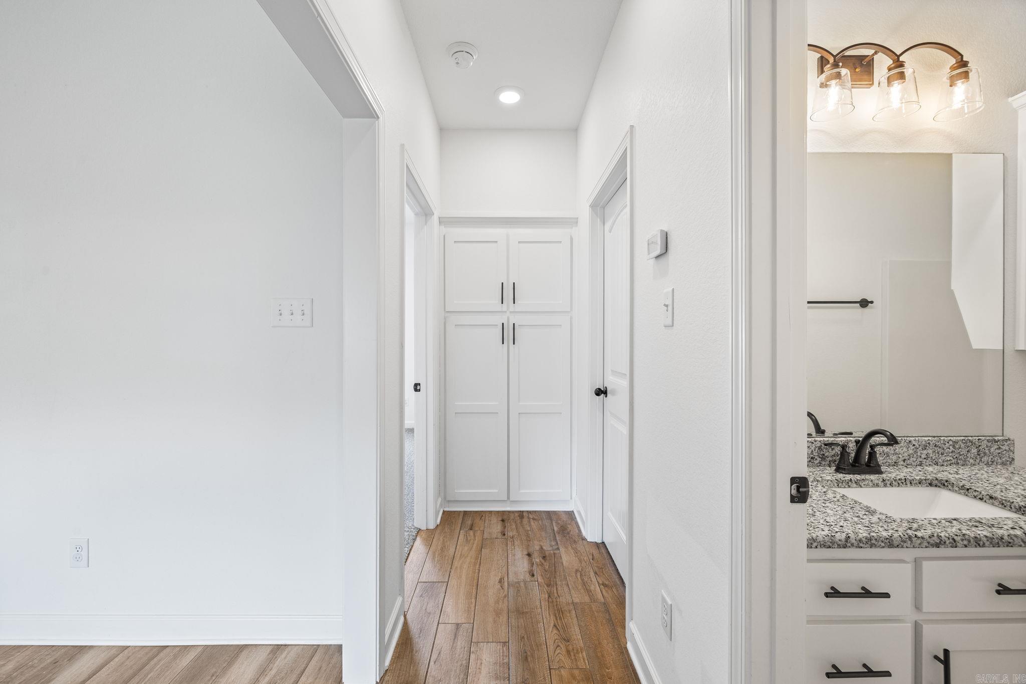 HIDDEN VALLEY ESTATES - Residential