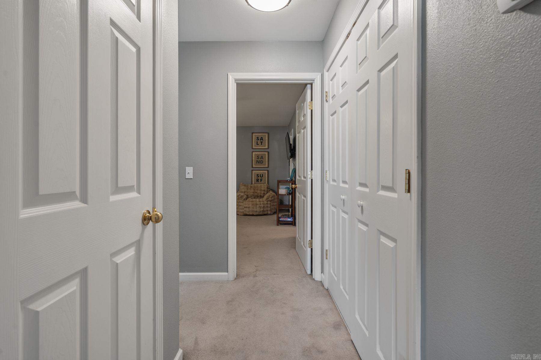 MAJESTIC LAKE VILLAGE TOWNHOMES - Residential