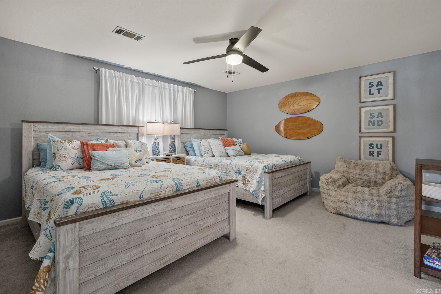 MAJESTIC LAKE VILLAGE TOWNHOMES - Residential