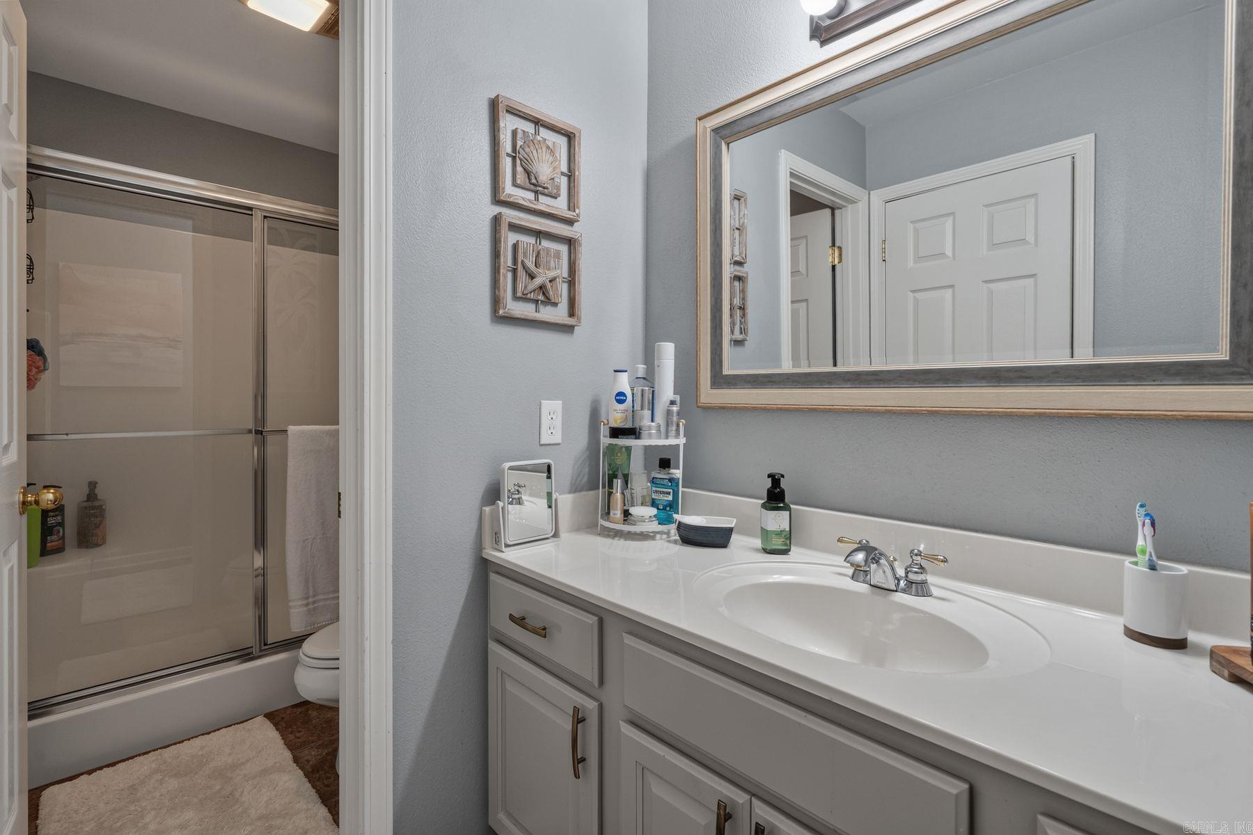 MAJESTIC LAKE VILLAGE TOWNHOMES - Residential