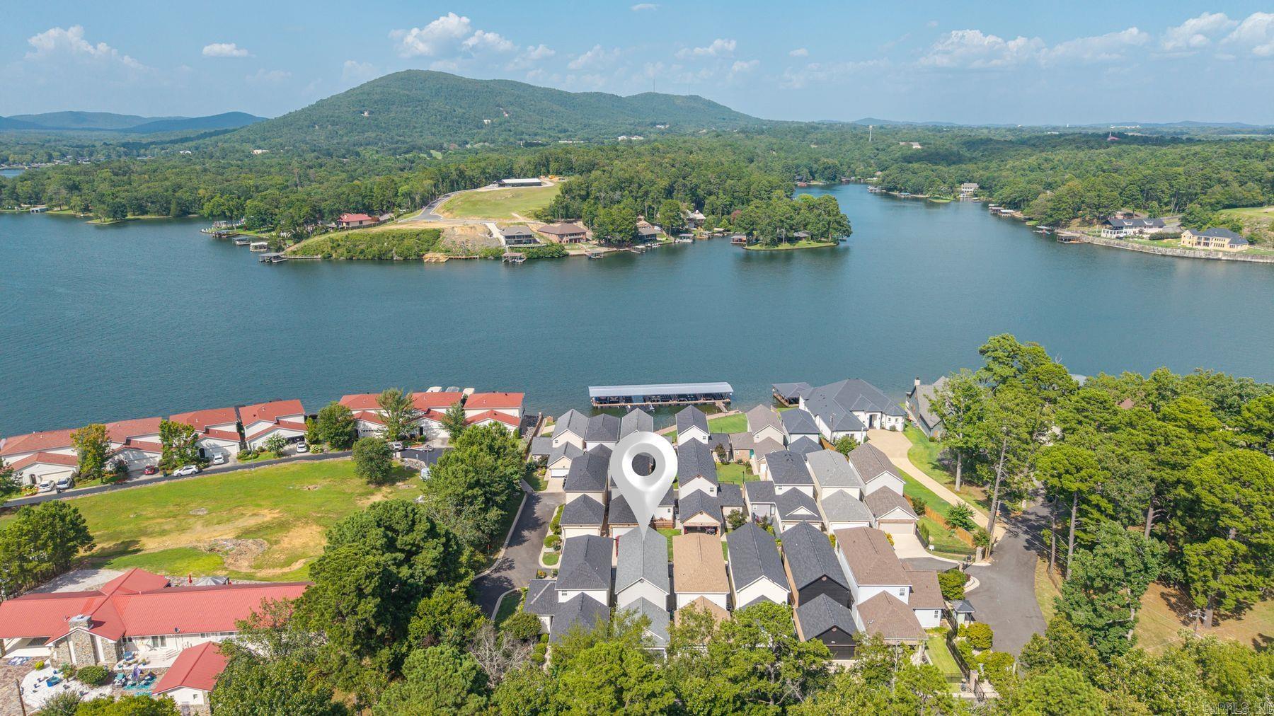MAJESTIC LAKE VILLAGE TOWNHOMES - Residential