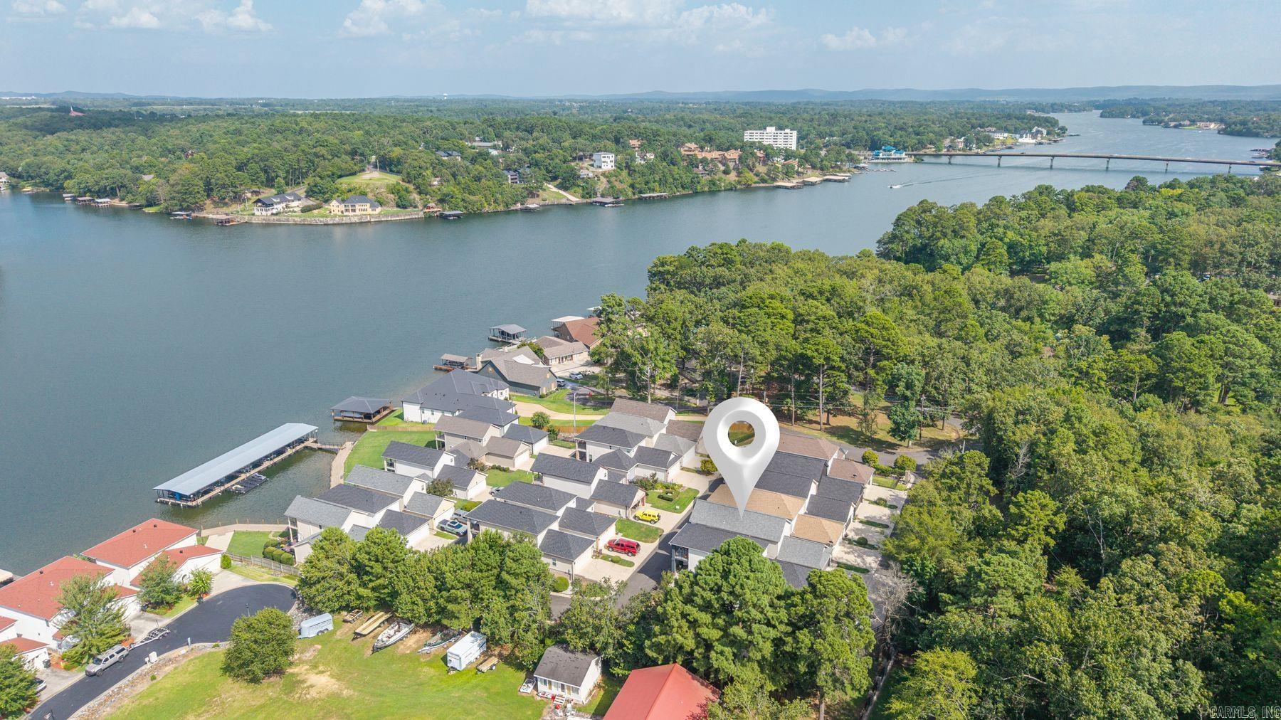 MAJESTIC LAKE VILLAGE TOWNHOMES - Residential