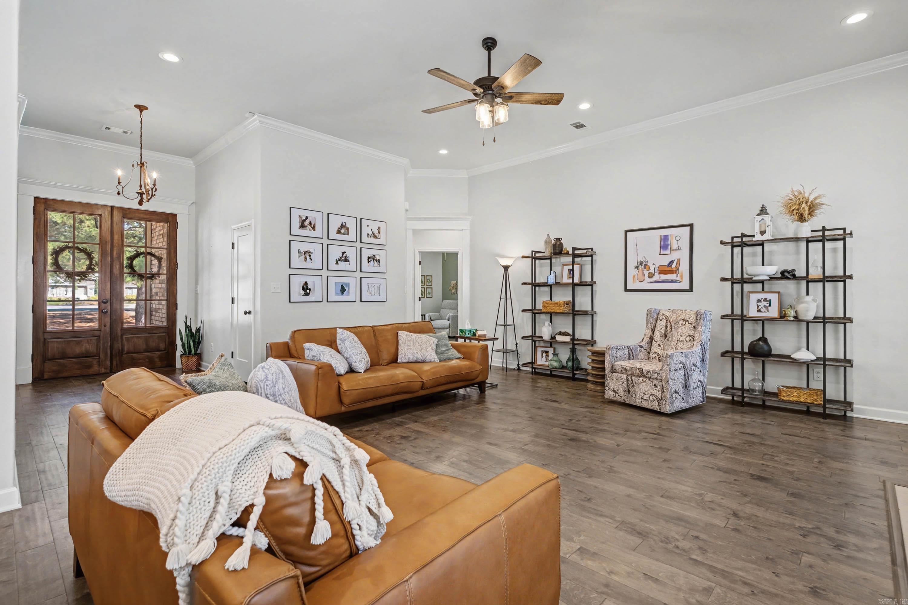 PLEASANT LAKE ESTATES - Residential
