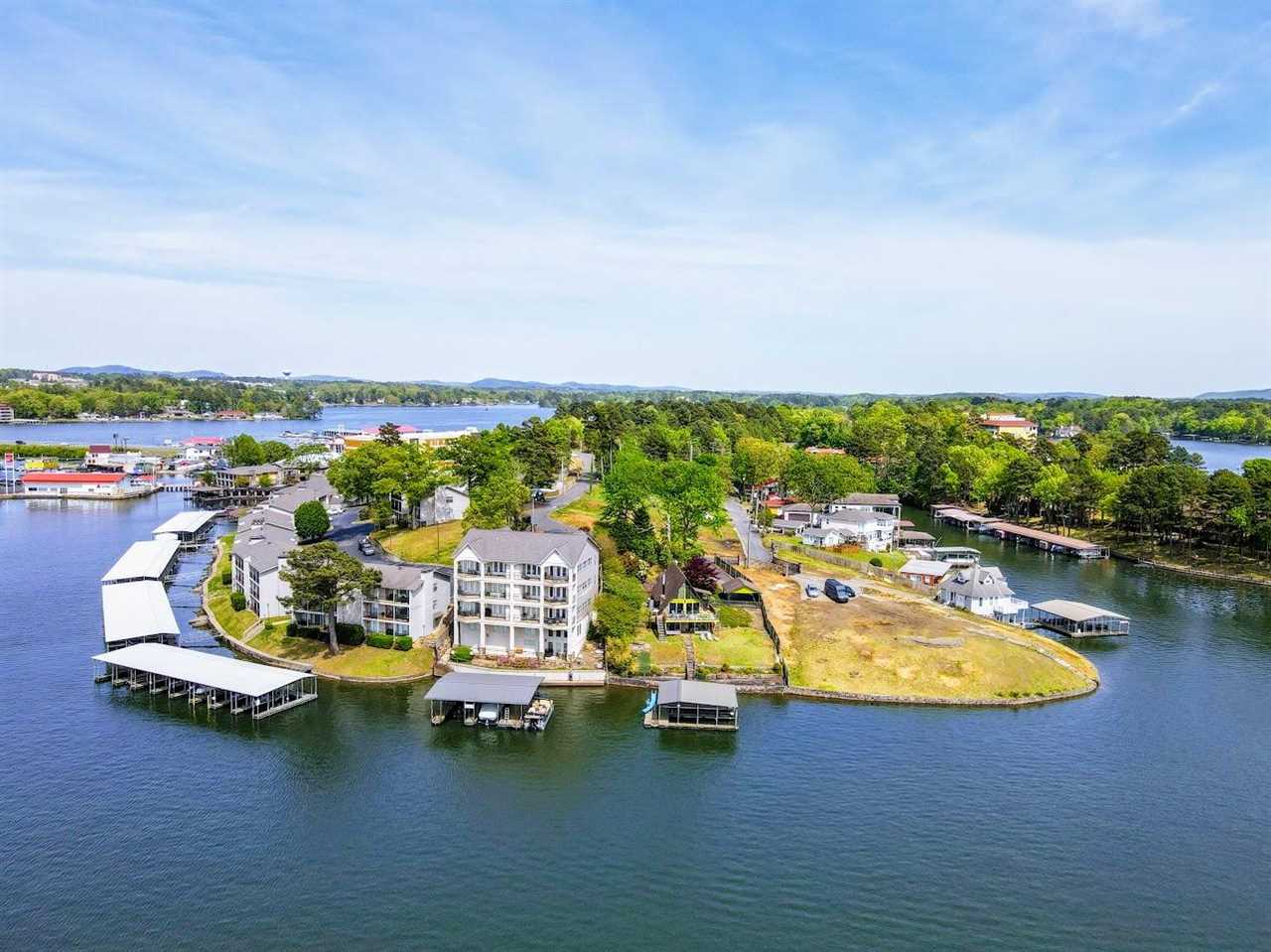 Lake View - Residential Income