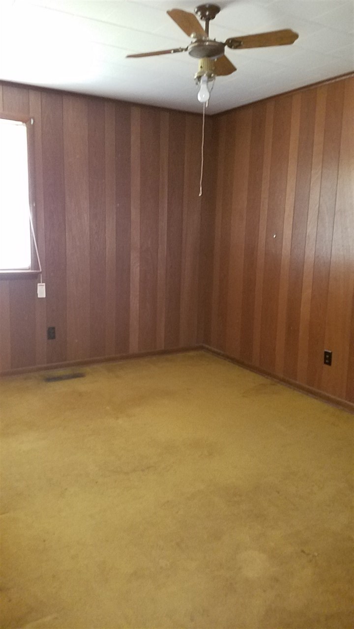 BIGELOW CITY ACREAGE - Residential