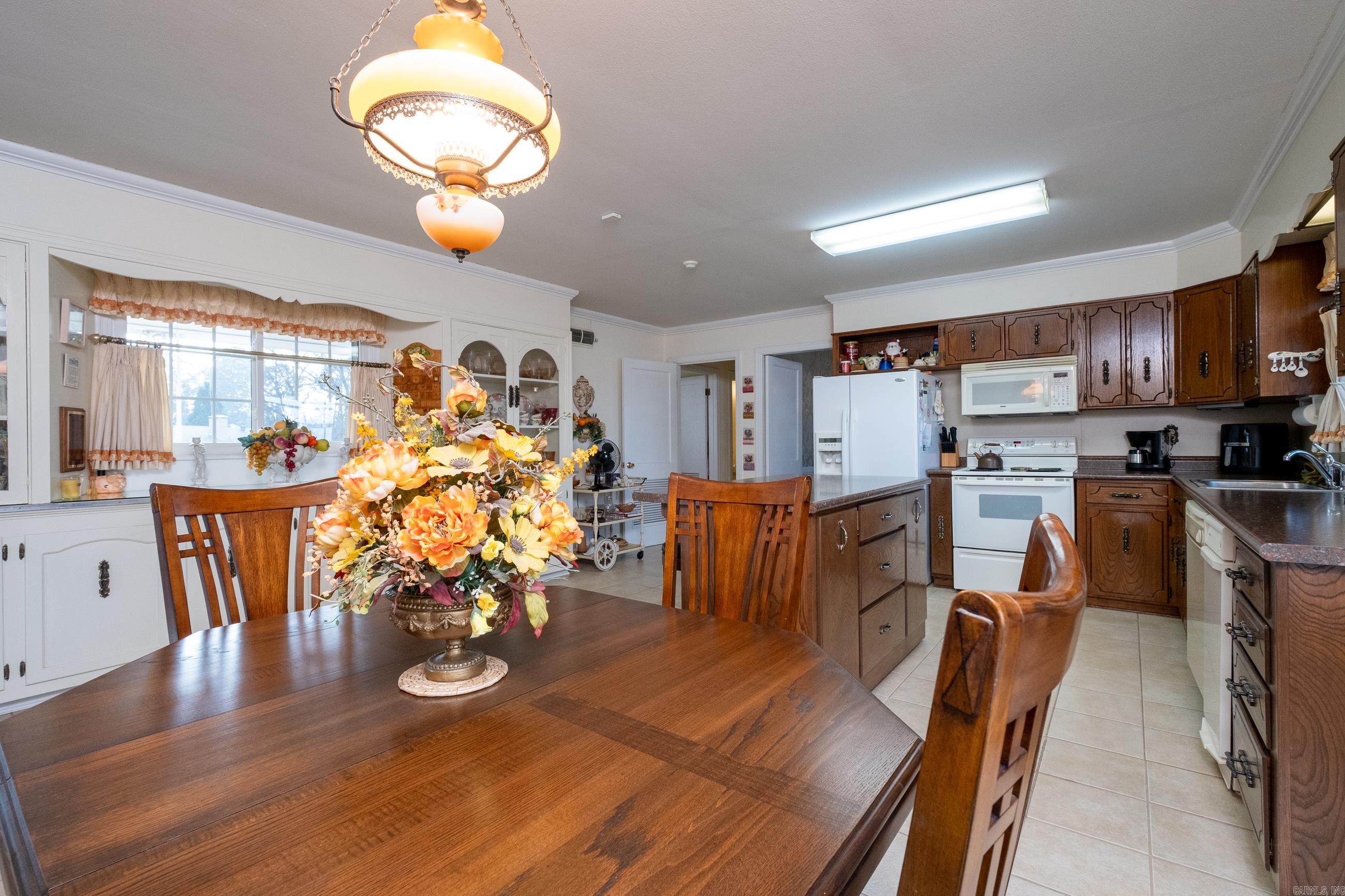 CITY ACREAGE C.C. - Residential