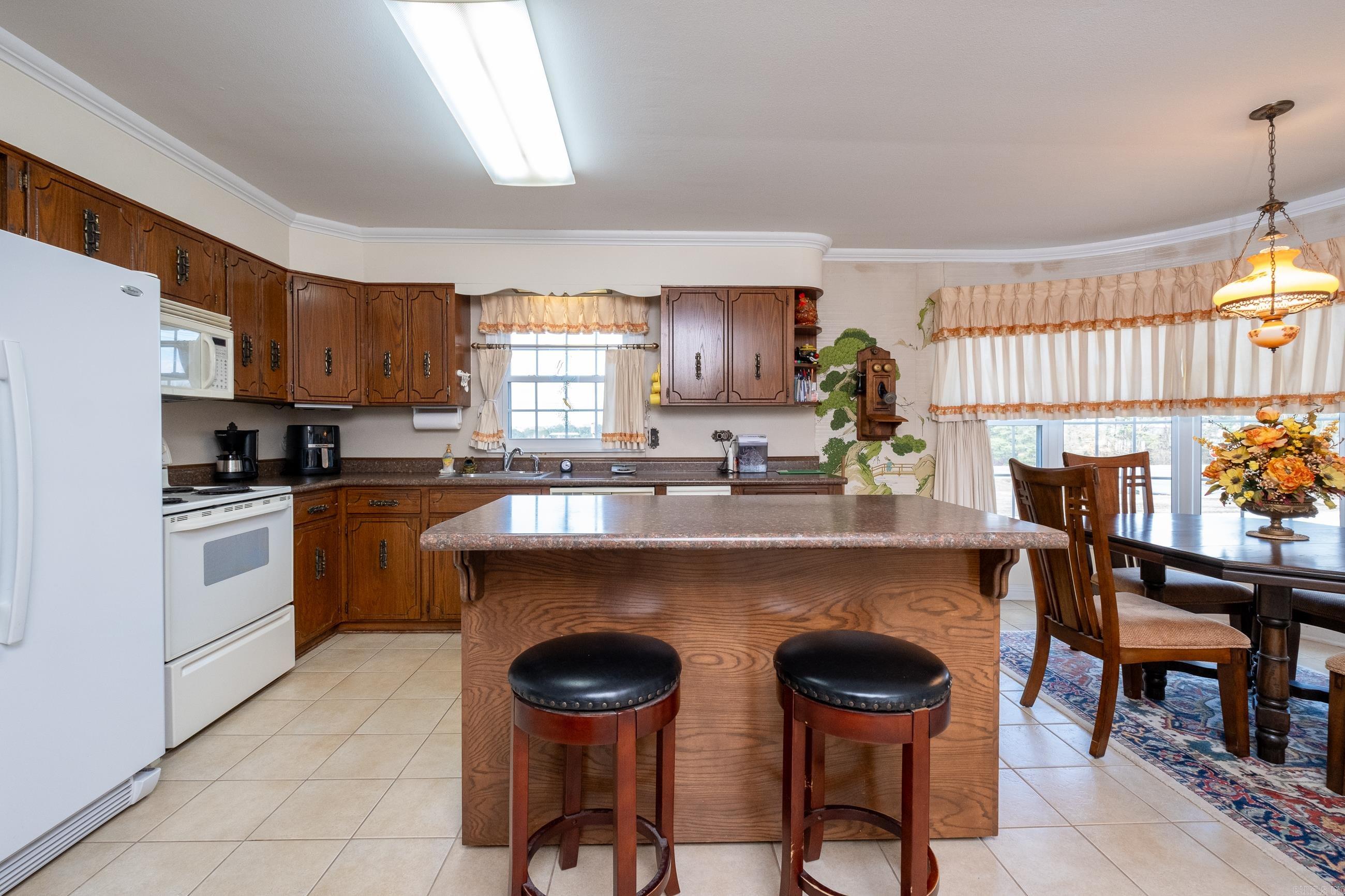 CITY ACREAGE C.C. - Residential