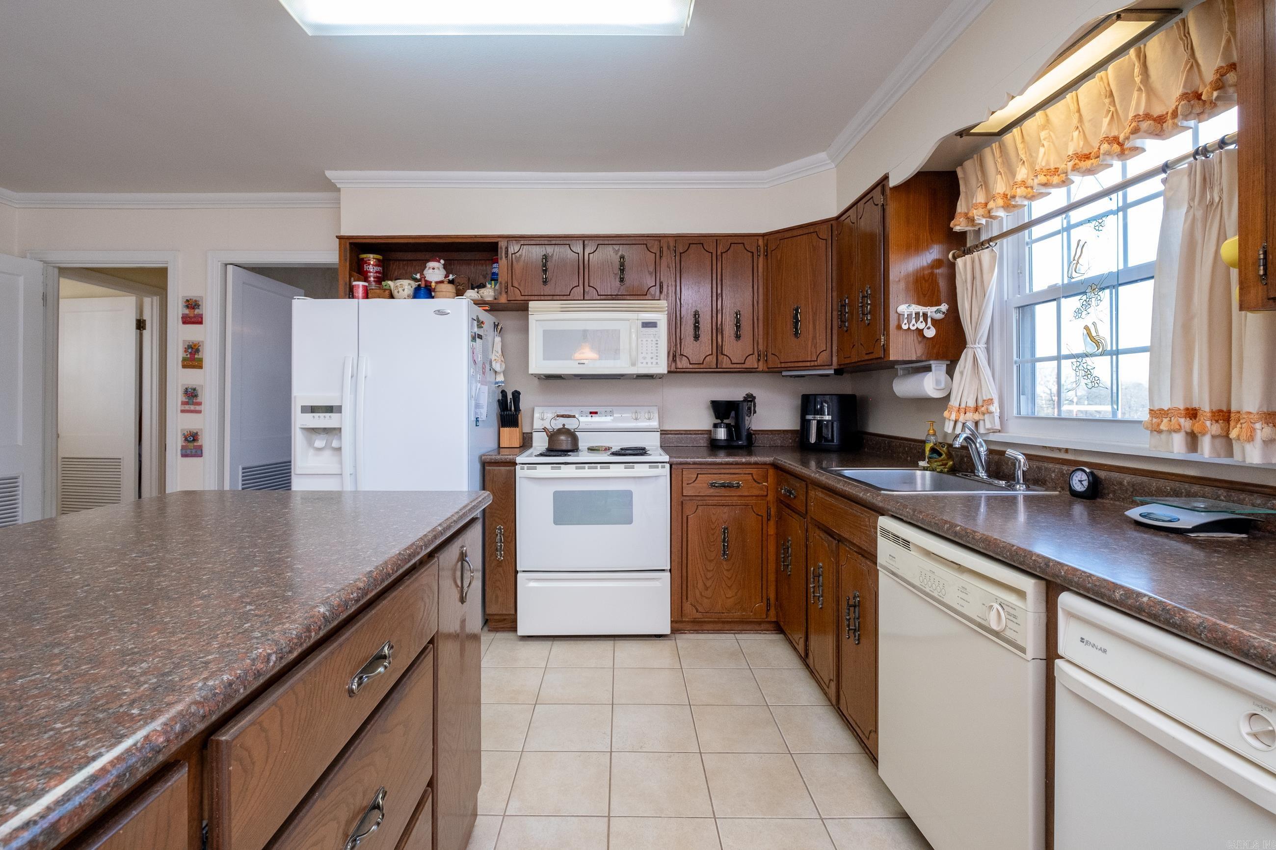 CITY ACREAGE C.C. - Residential