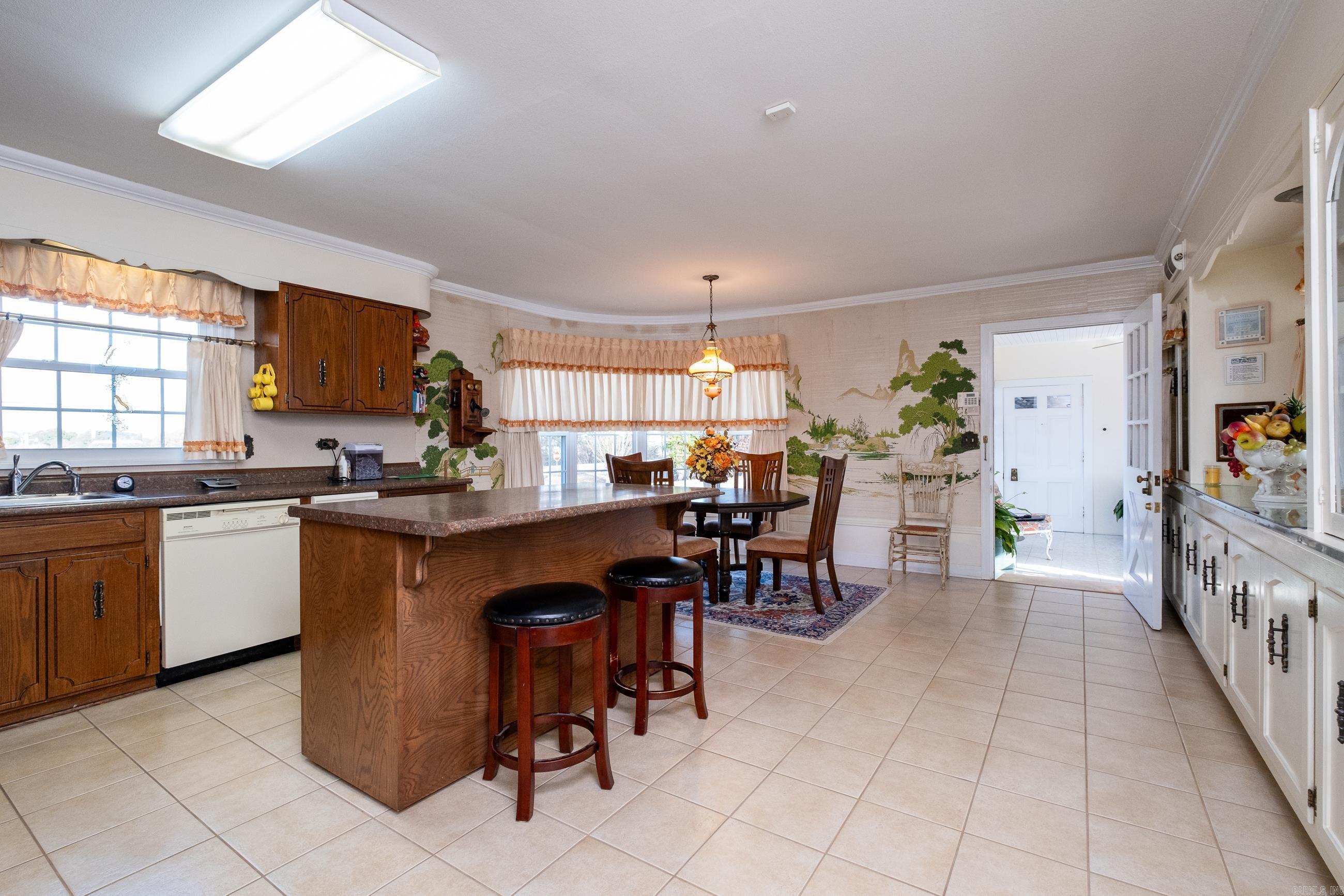 CITY ACREAGE C.C. - Residential