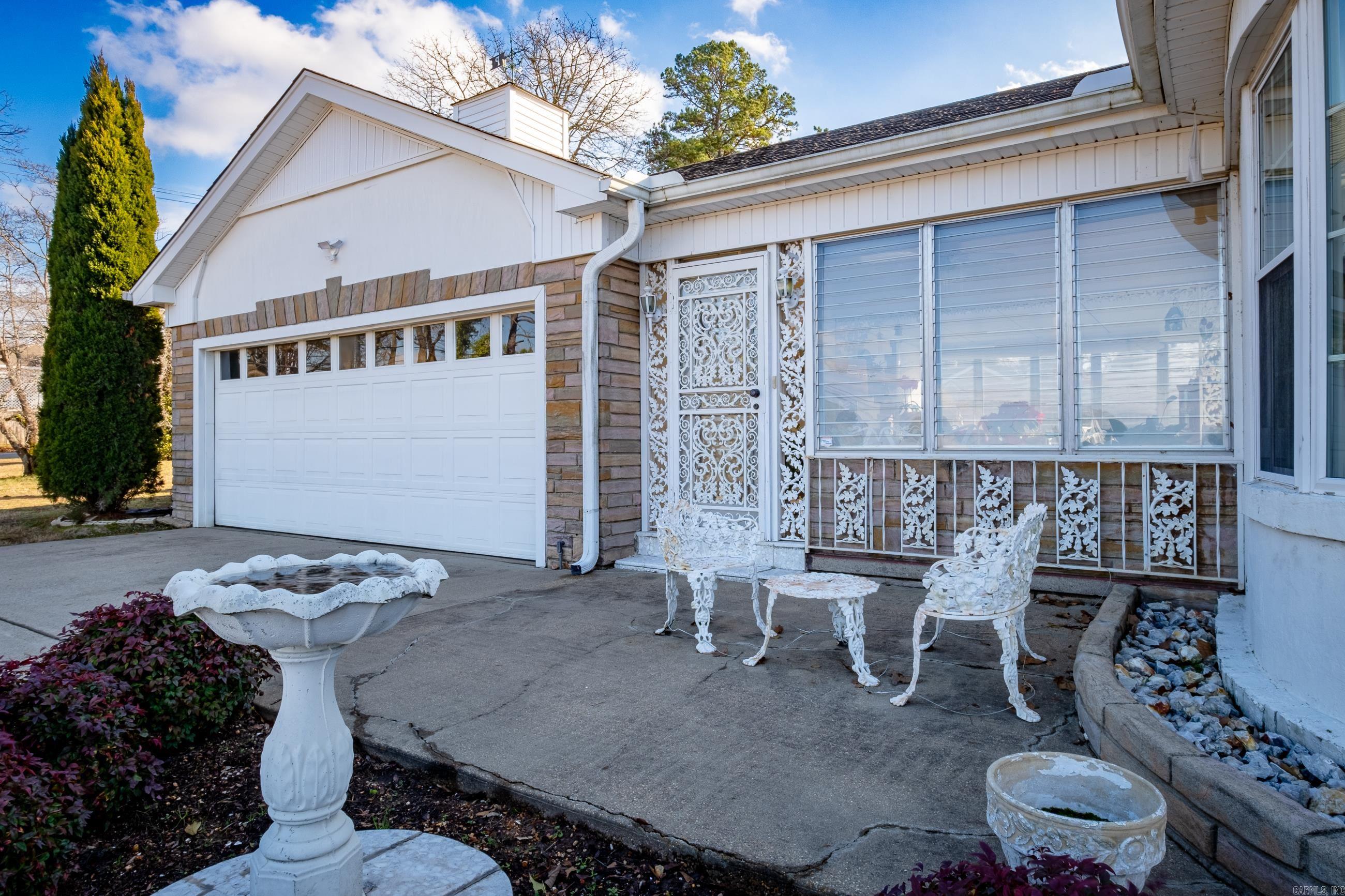 CITY ACREAGE C.C. - Residential