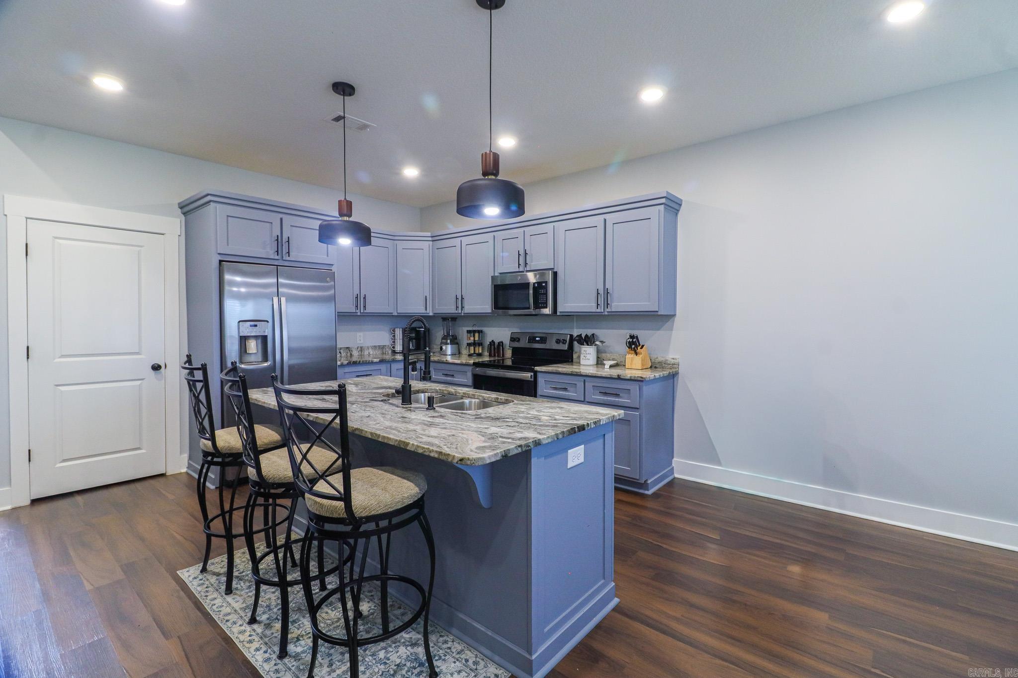 PROSPECT VILLAGE - Residential