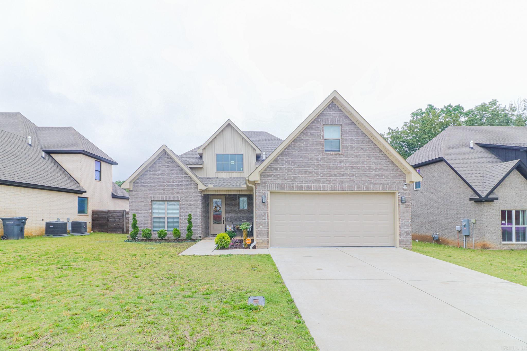 PROSPECT VILLAGE - Residential