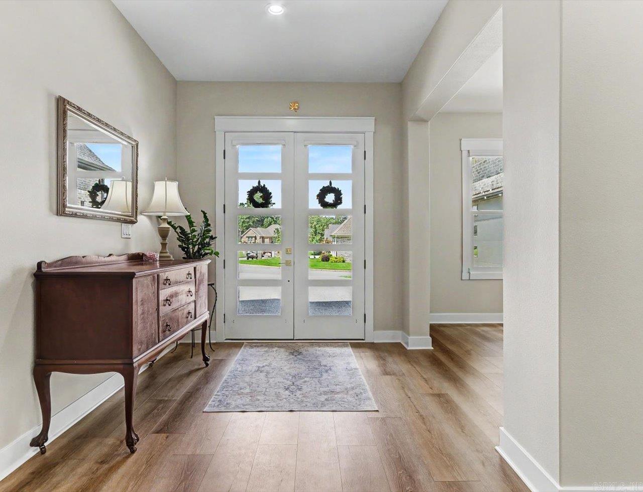 ARLINGTON PARK - Residential