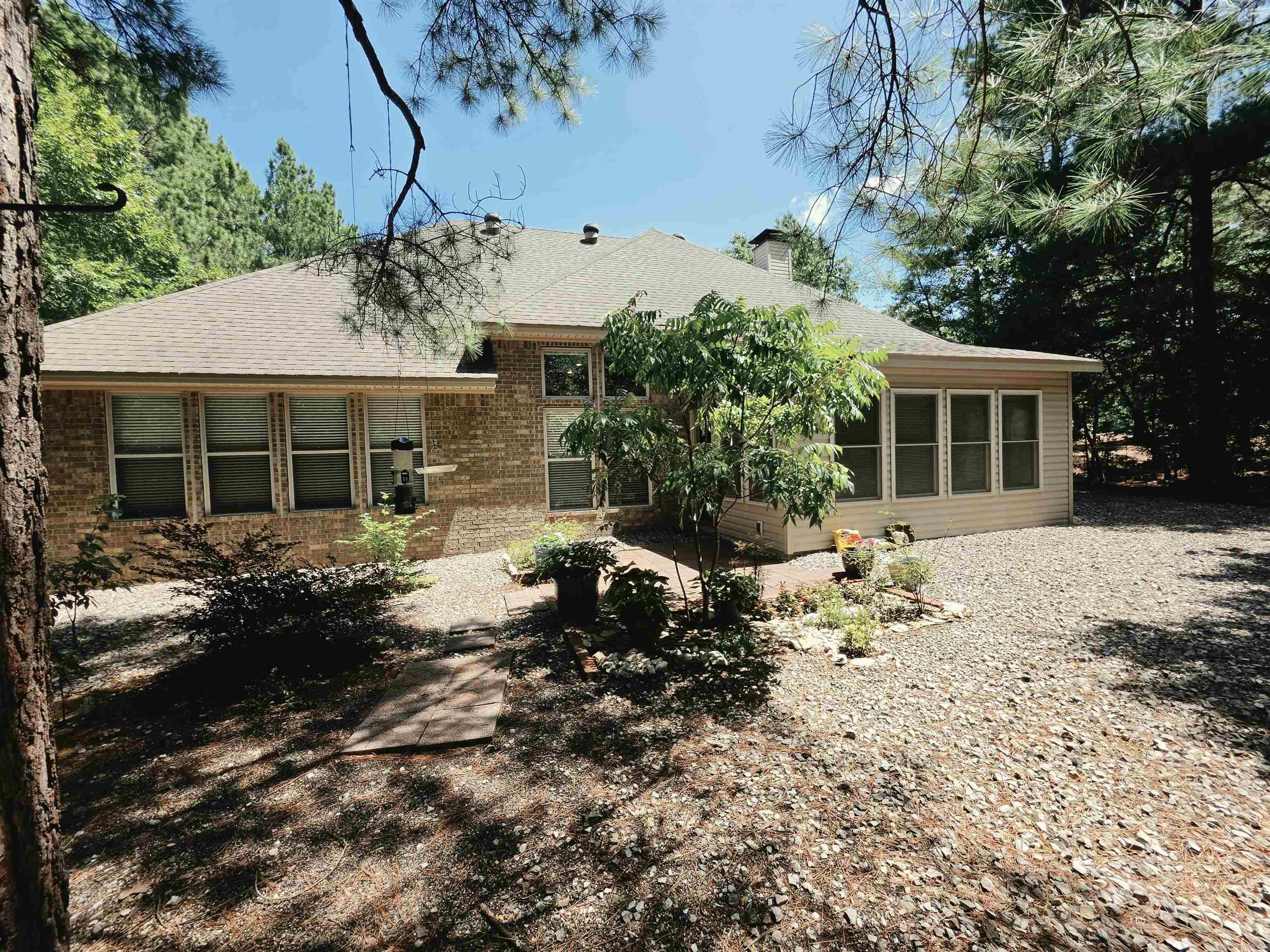 Maria - Residential