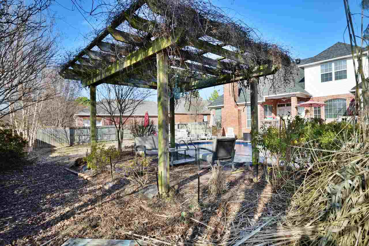 Pine Creek - Residential