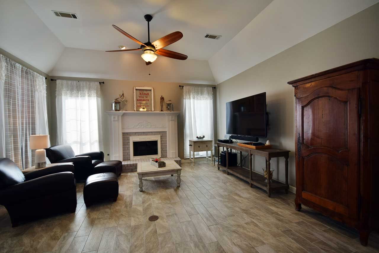 Pine Creek - Residential