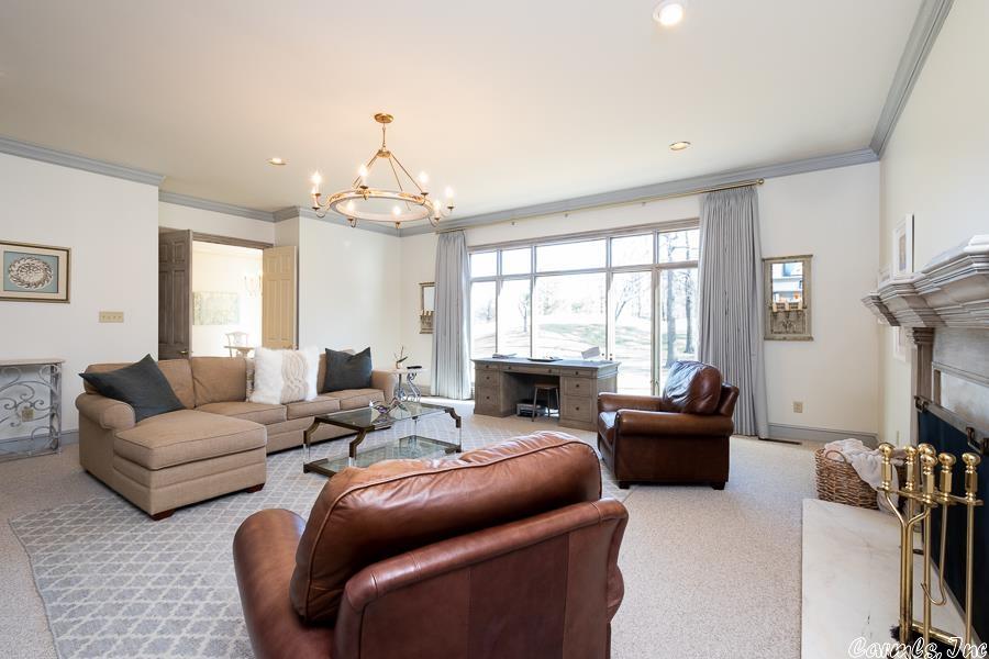 CHENAL VALLEY BRETAGNE CIRCLE - Residential