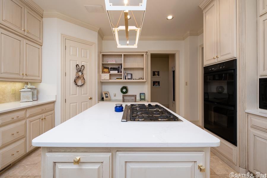 CHENAL VALLEY BRETAGNE CIRCLE - Residential