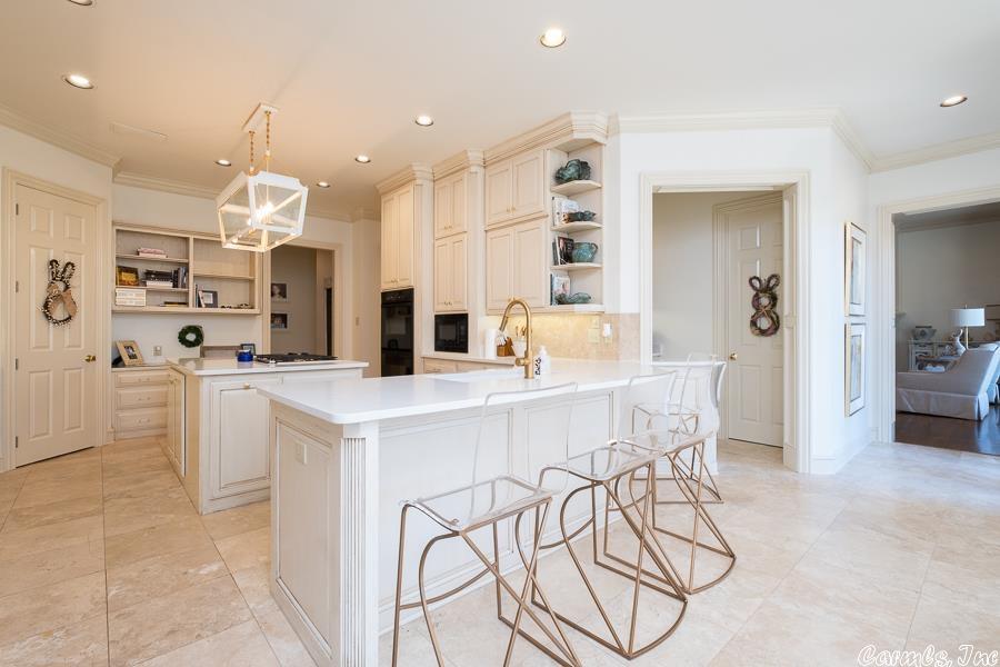 CHENAL VALLEY BRETAGNE CIRCLE - Residential