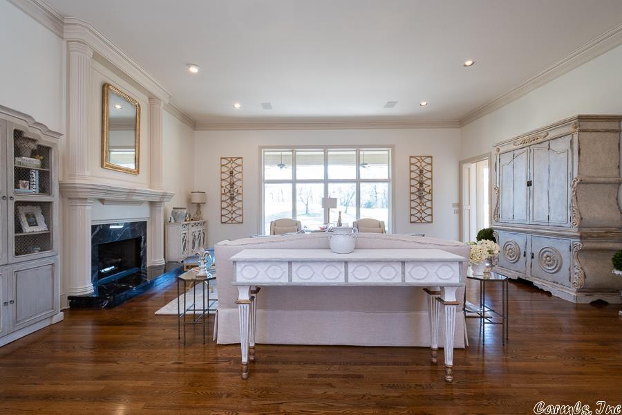 CHENAL VALLEY BRETAGNE CIRCLE - Residential