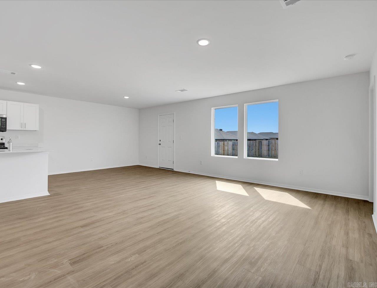 CRESCENT GROVE PHASE 1 - Residential
