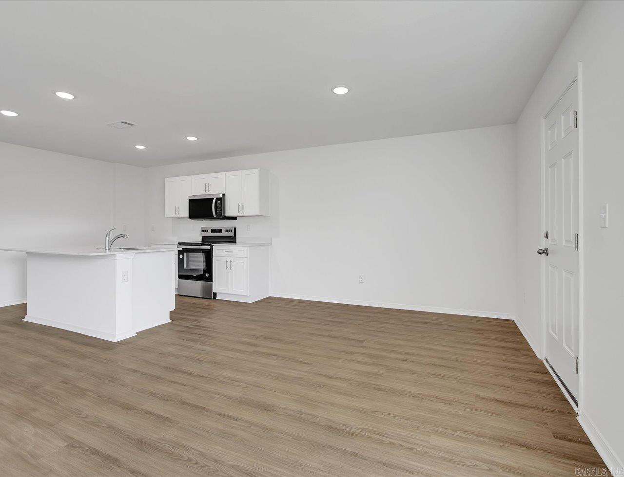 CRESCENT GROVE PHASE 1 - Residential