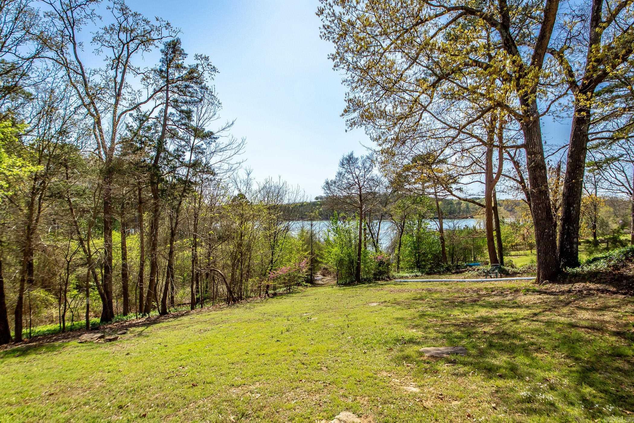 INTERLOCHEN ESTATES - LAKE - Residential