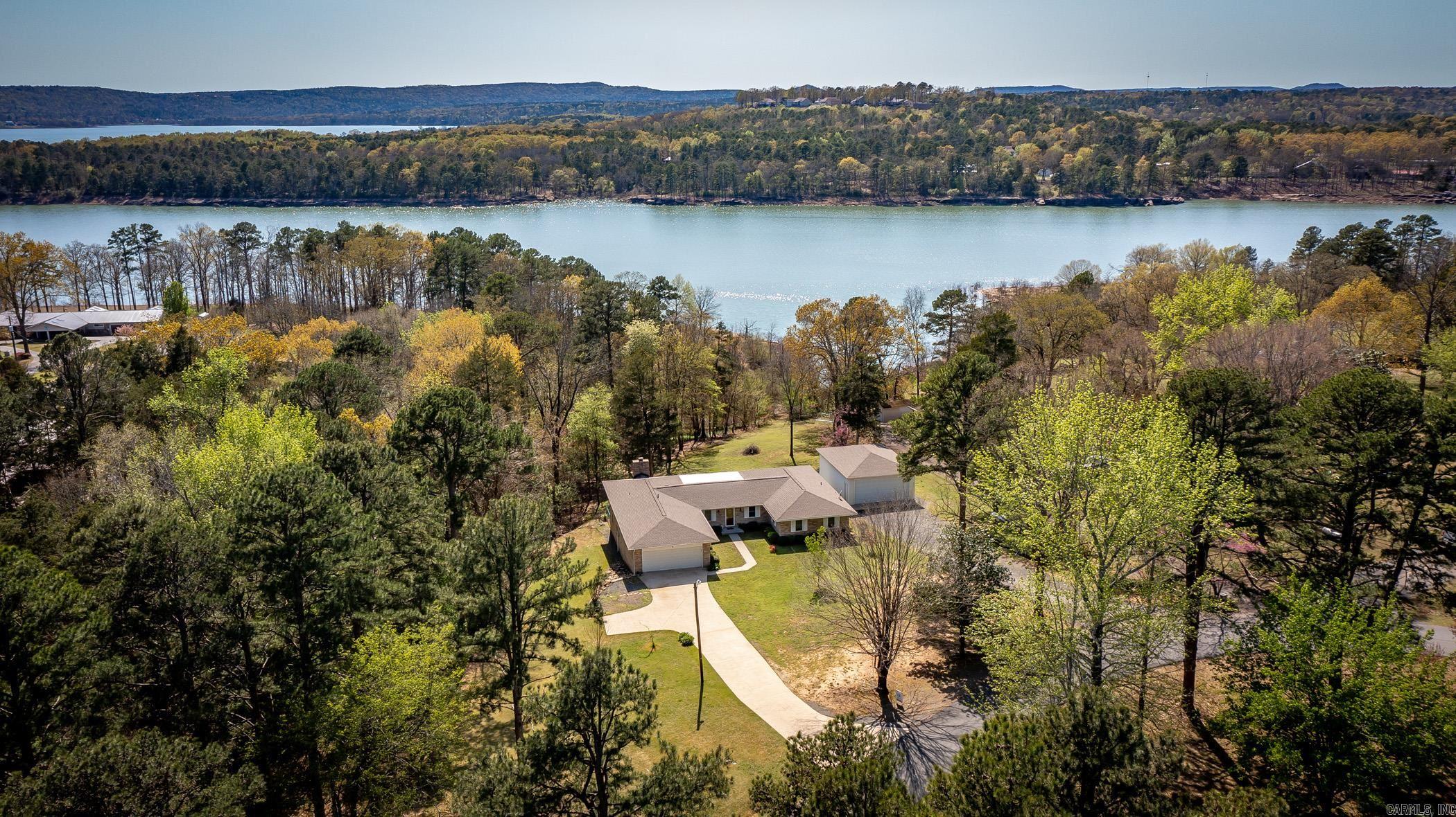INTERLOCHEN ESTATES - LAKE - Residential