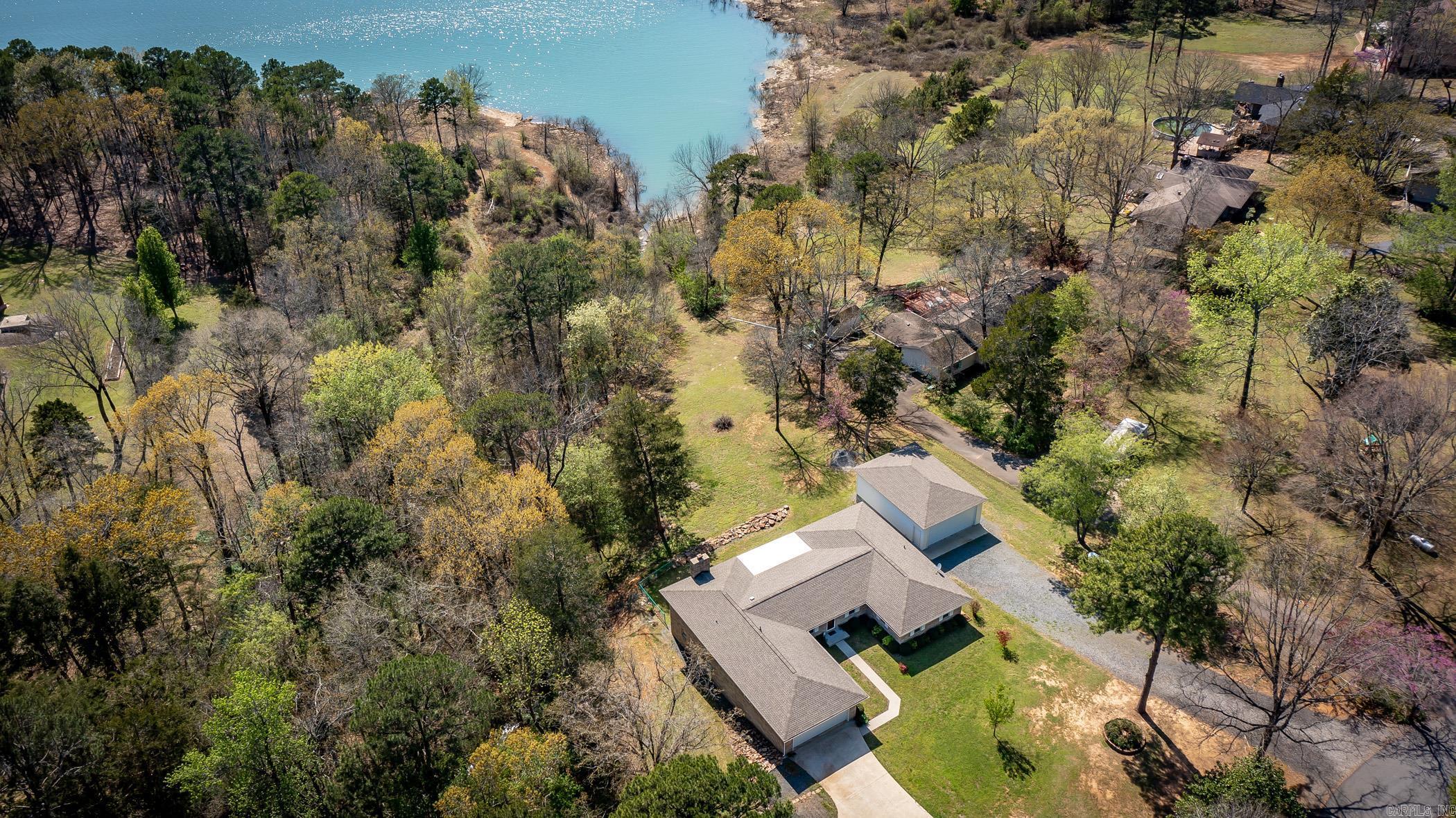 INTERLOCHEN ESTATES - LAKE - Residential