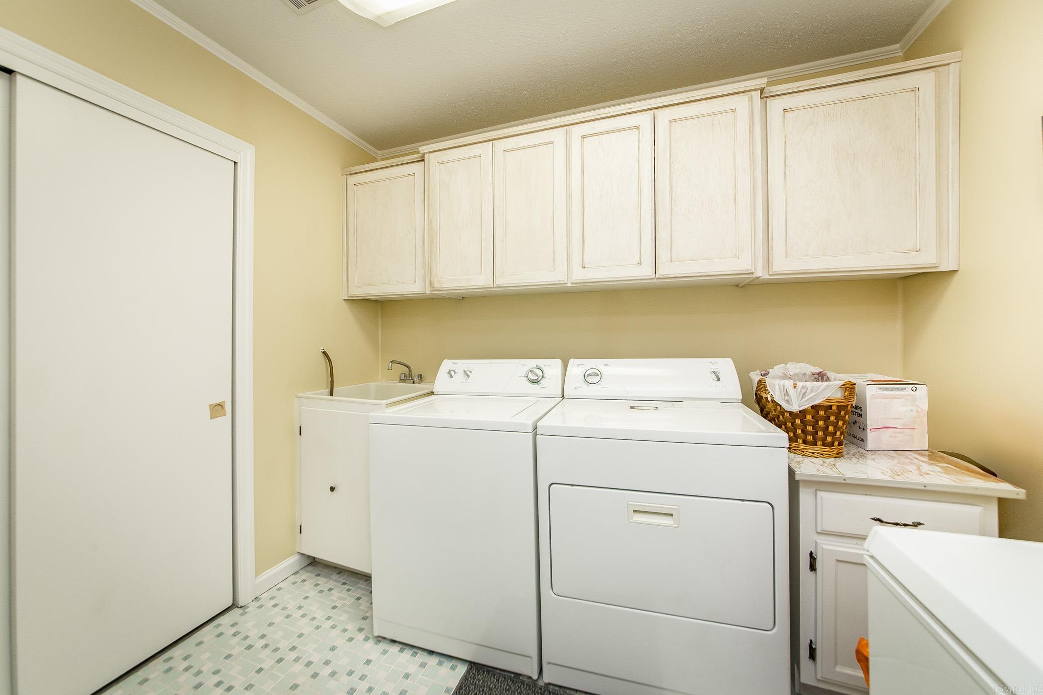 INTERLOCHEN ESTATES - LAKE - Residential