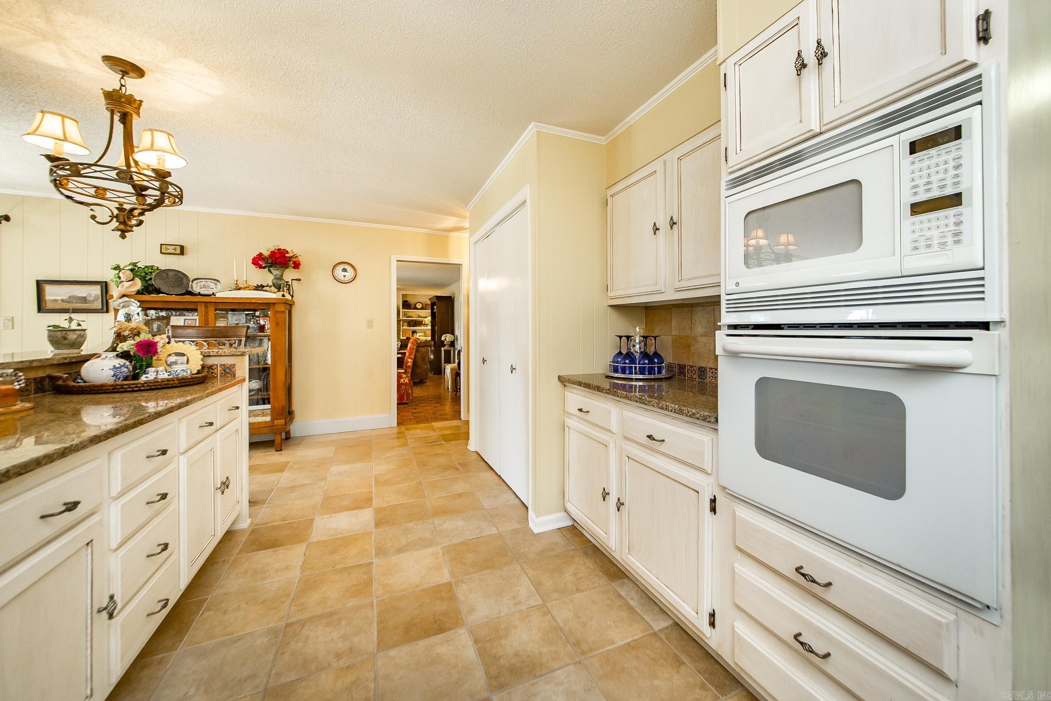 INTERLOCHEN ESTATES - LAKE - Residential