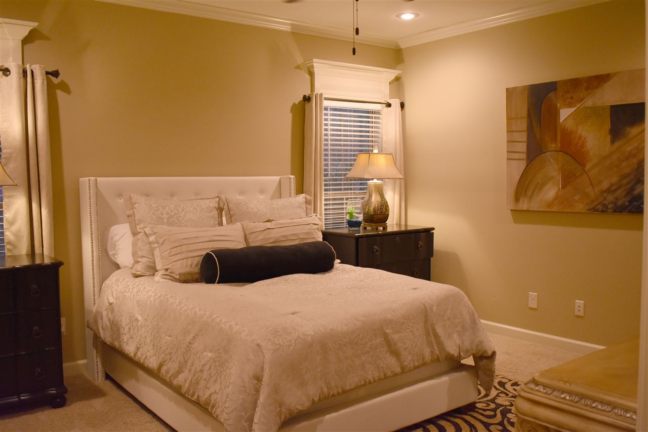 TAYLOR PARK - Residential