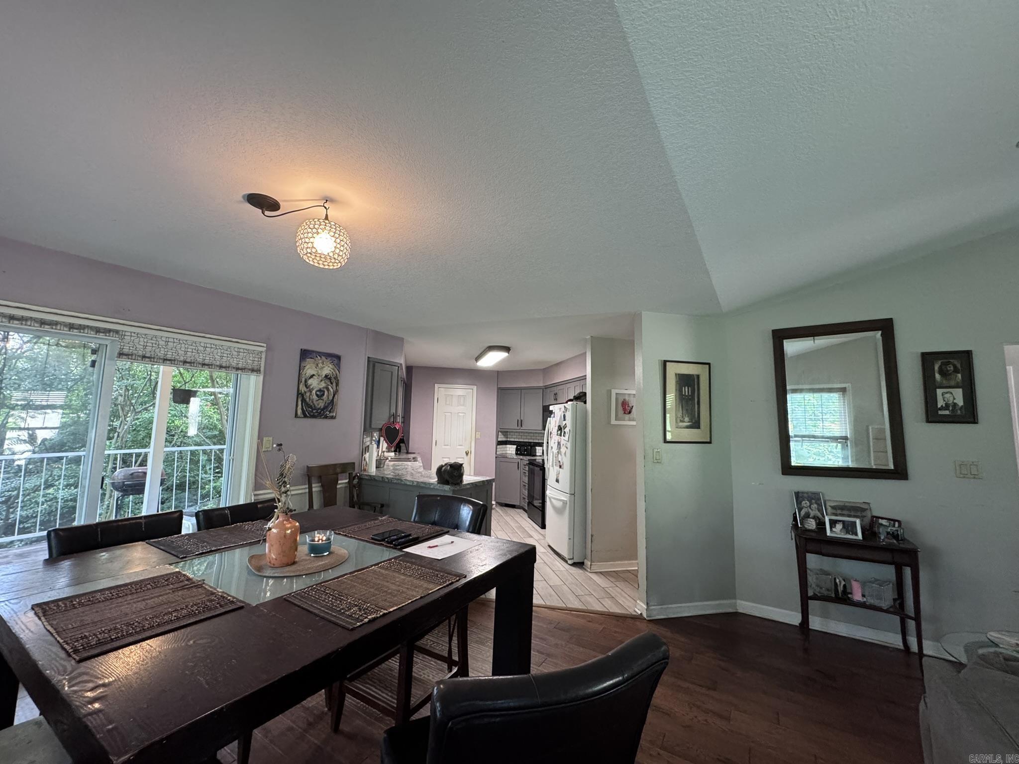 LAKESHORE HARBOR - Residential