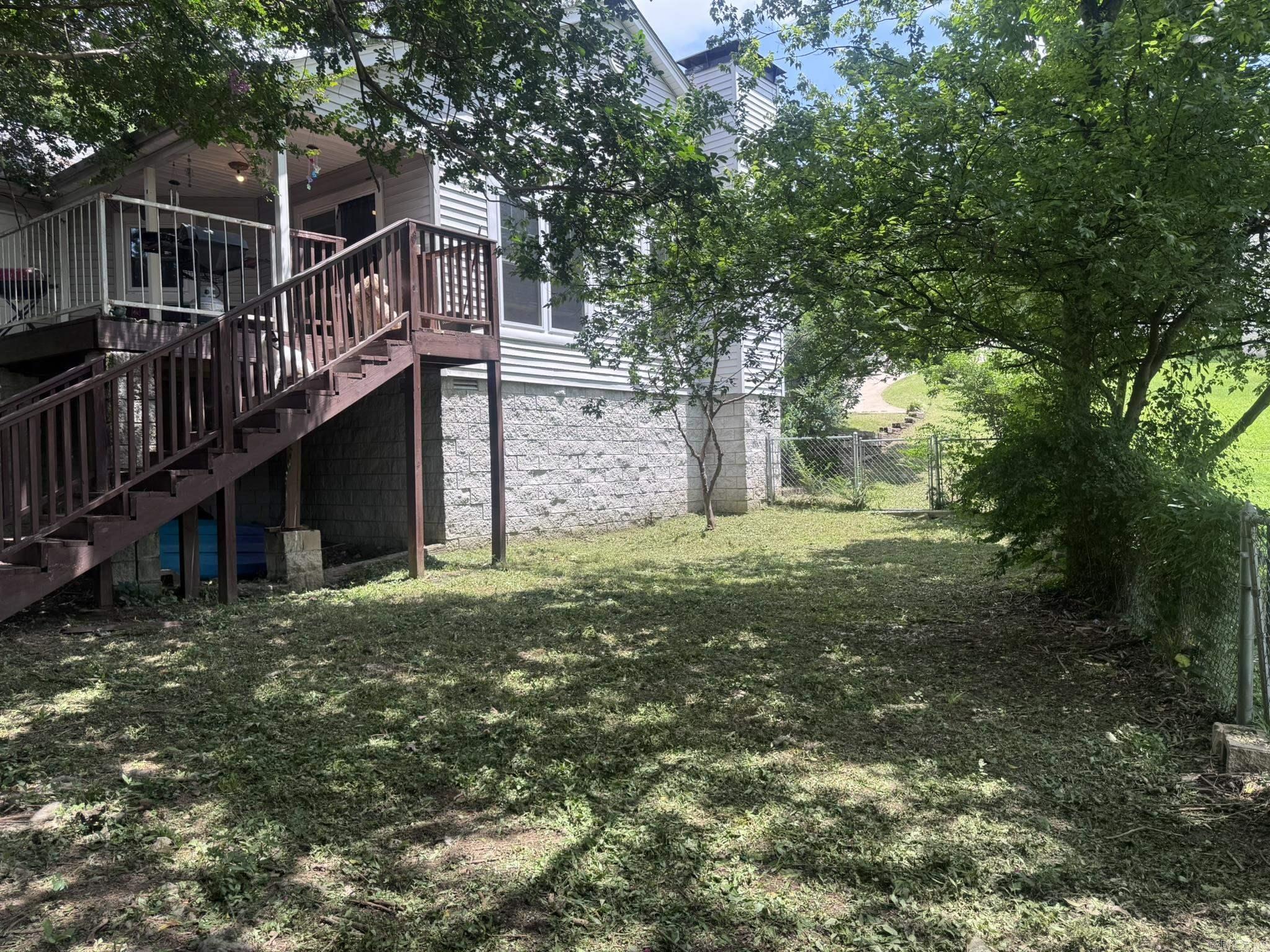 LAKESHORE HARBOR - Residential
