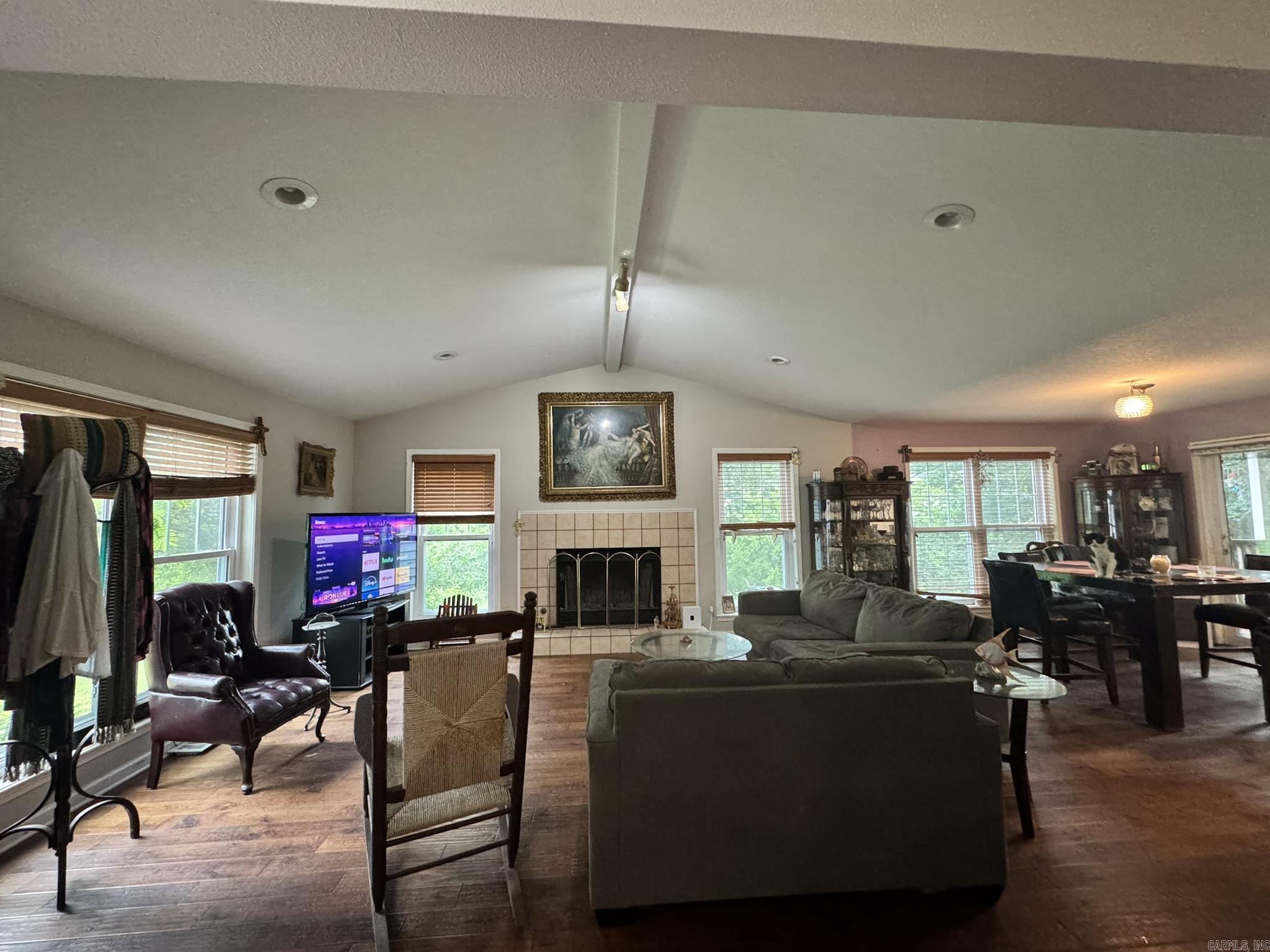 LAKESHORE HARBOR - Residential