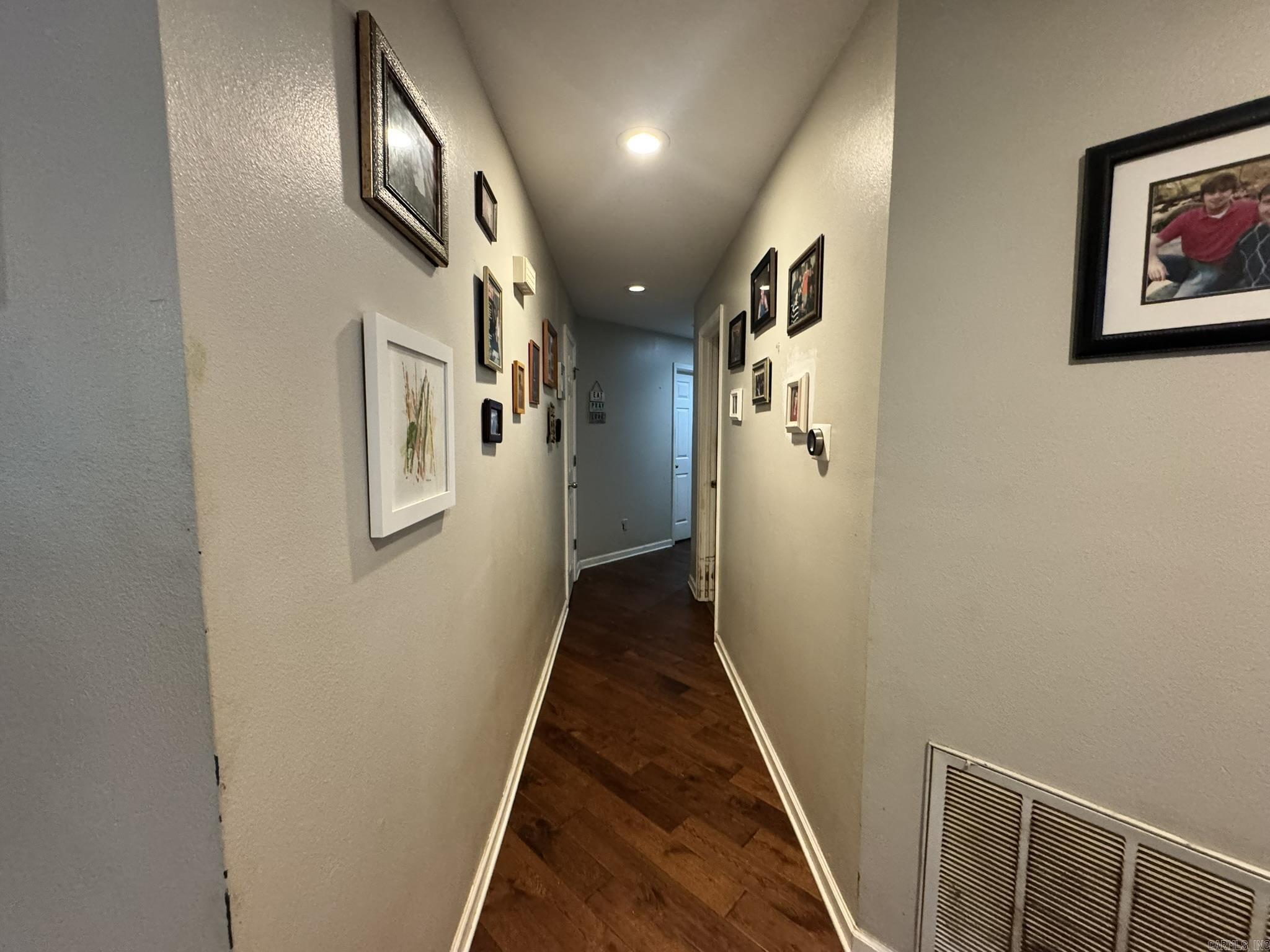 LAKESHORE HARBOR - Residential