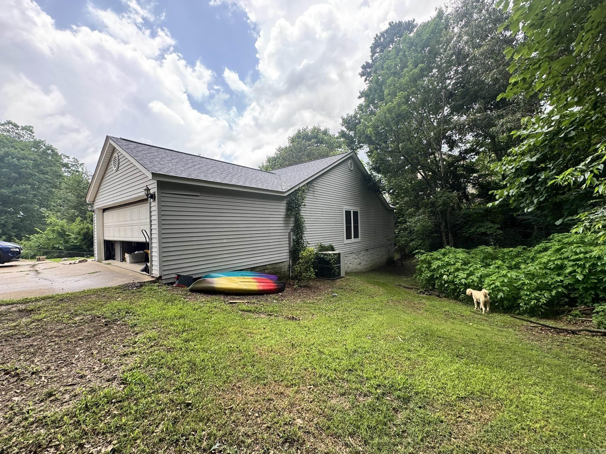 LAKESHORE HARBOR - Residential