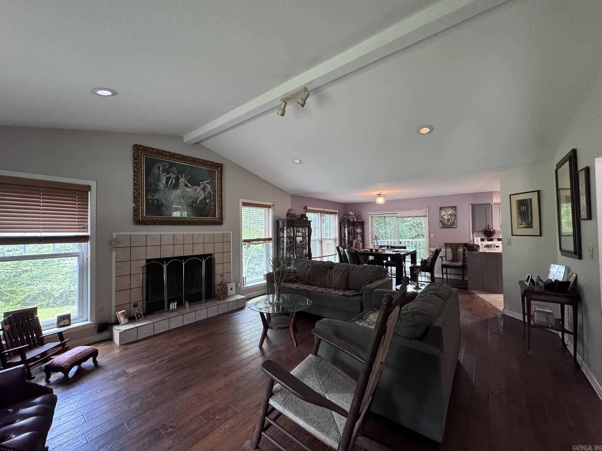LAKESHORE HARBOR - Residential