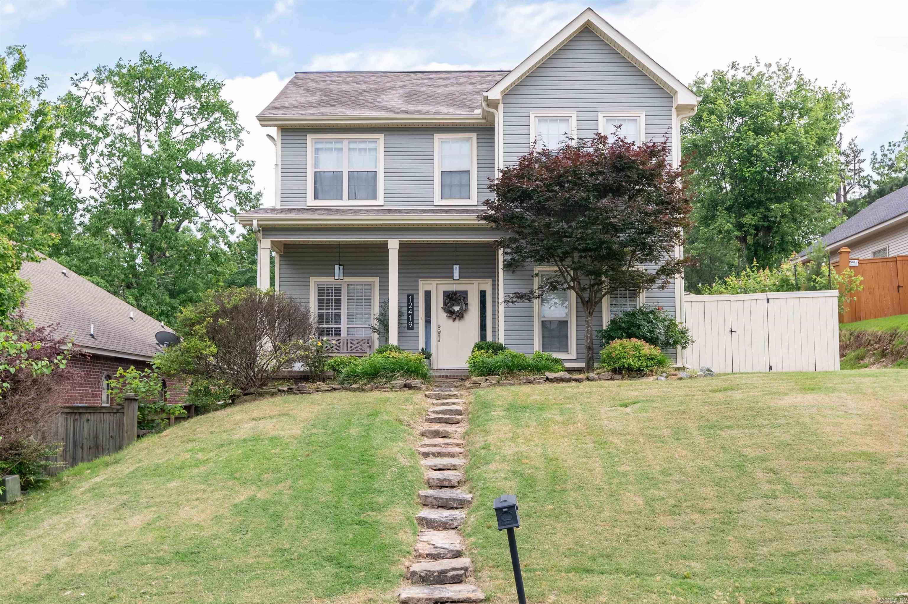 WOODLANDS EDGE - Residential