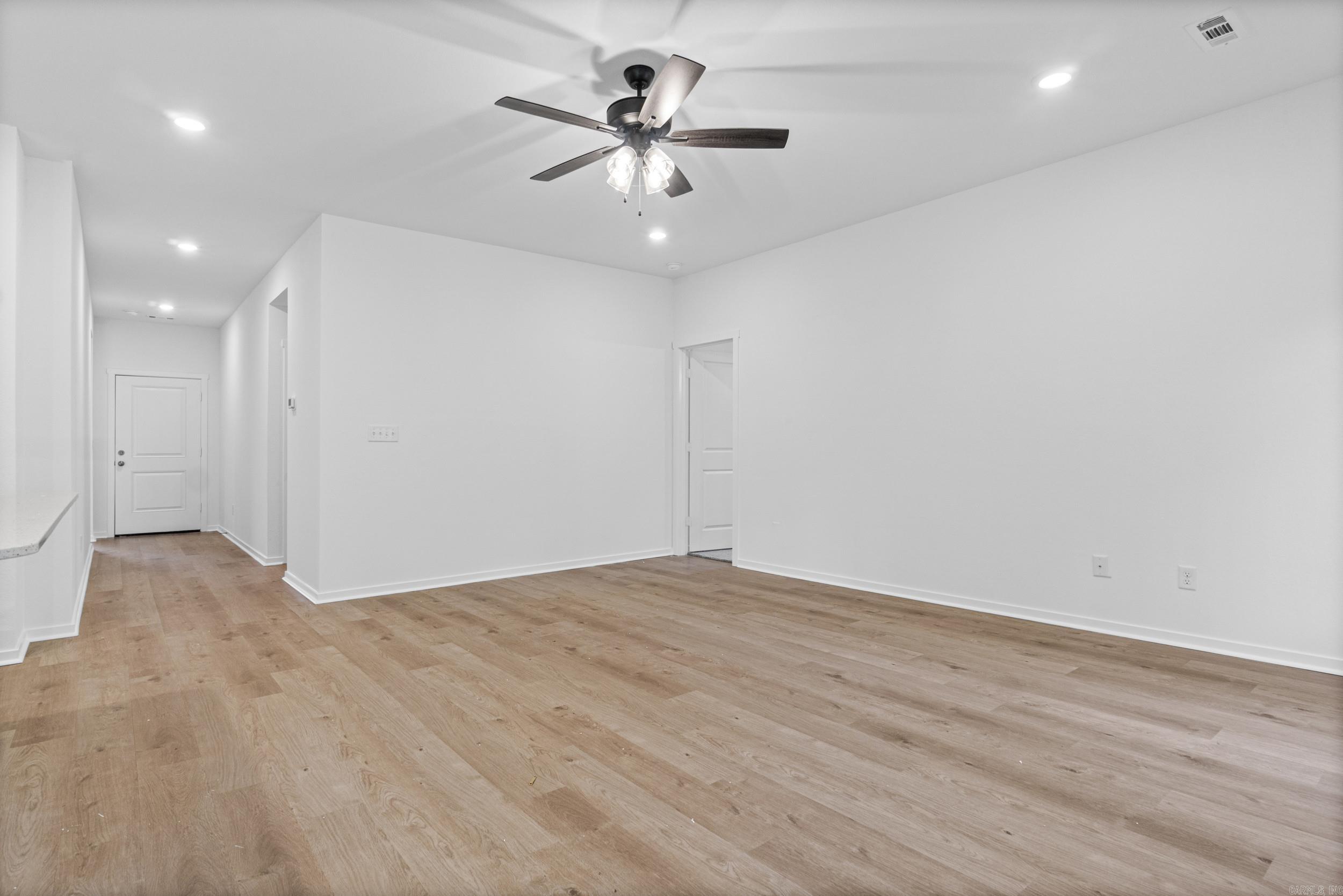 MIDLAND ESTATES PHASE 1 - Residential