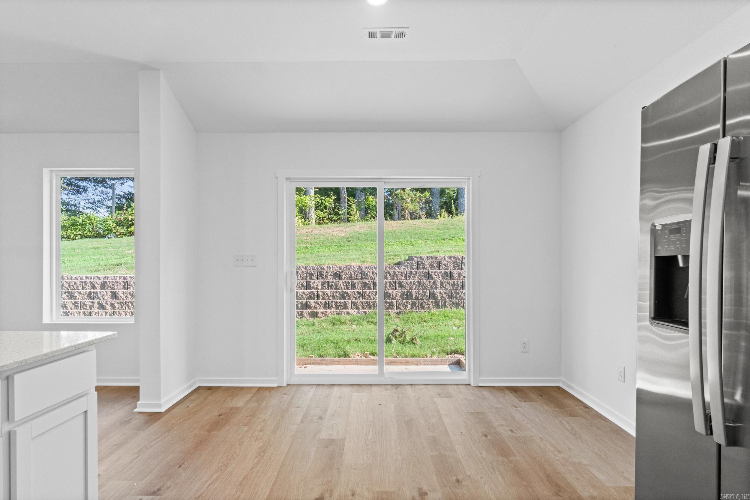 MIDLAND ESTATES PHASE 1 - Residential