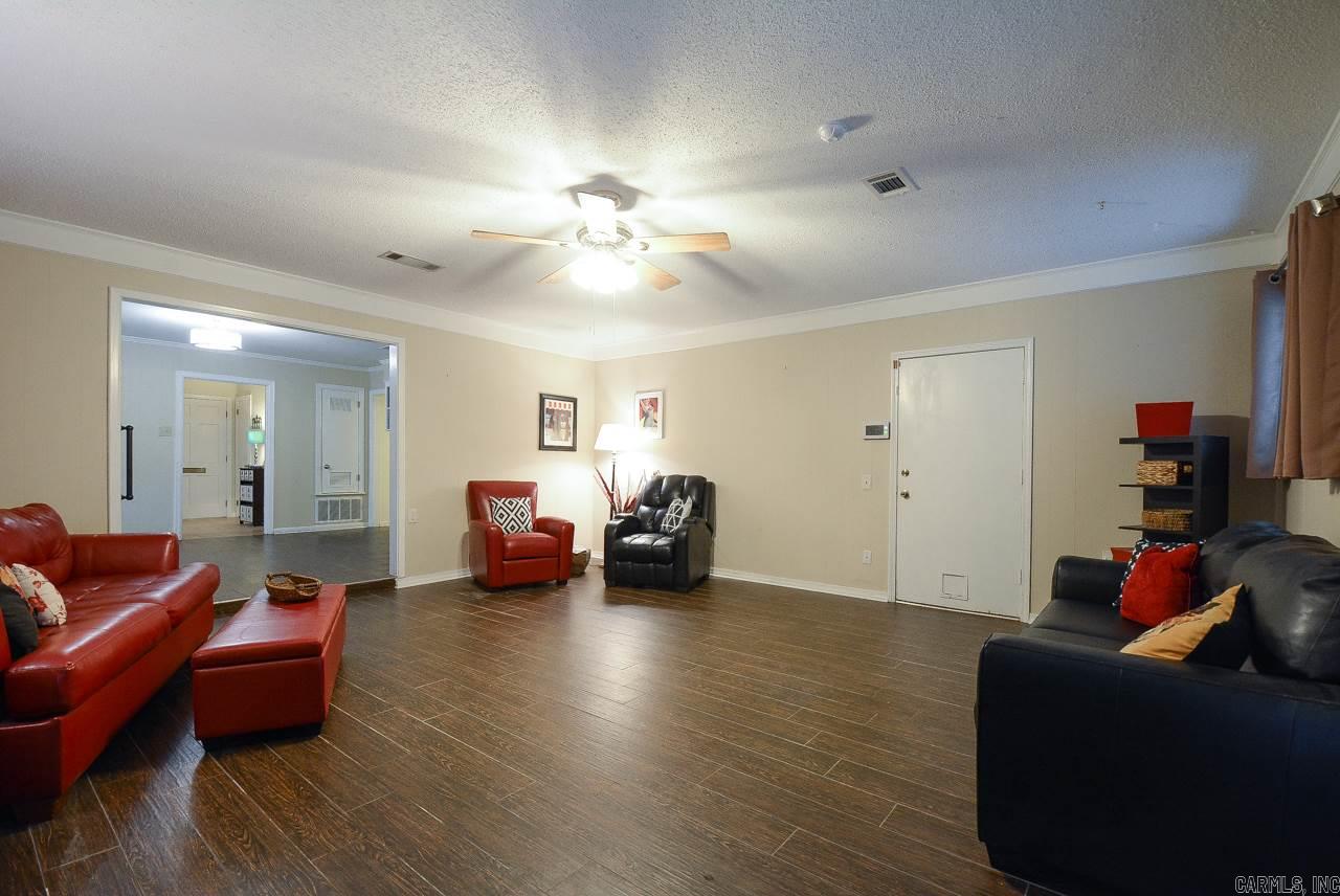 STURBRIDGE - Residential
