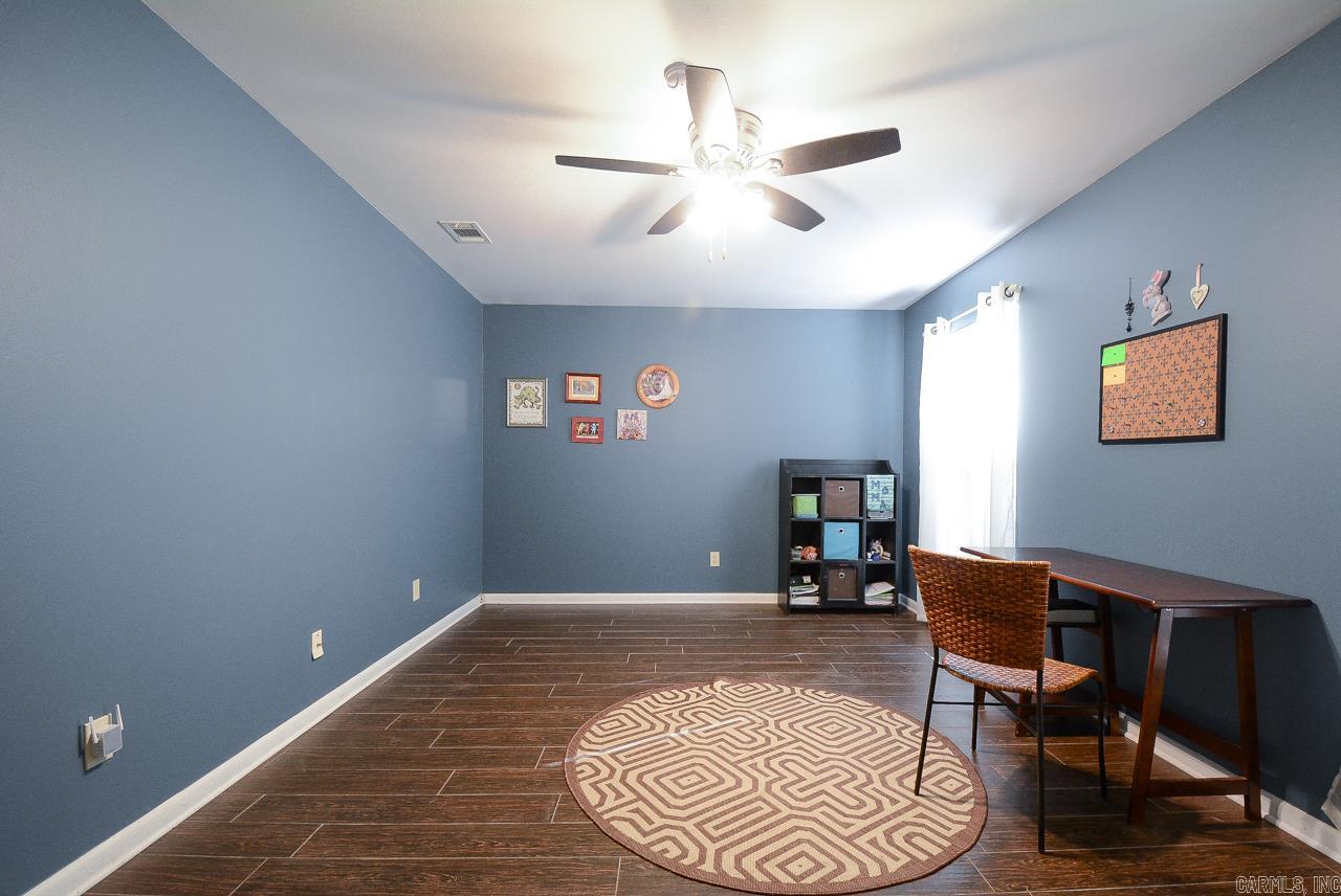 STURBRIDGE - Residential